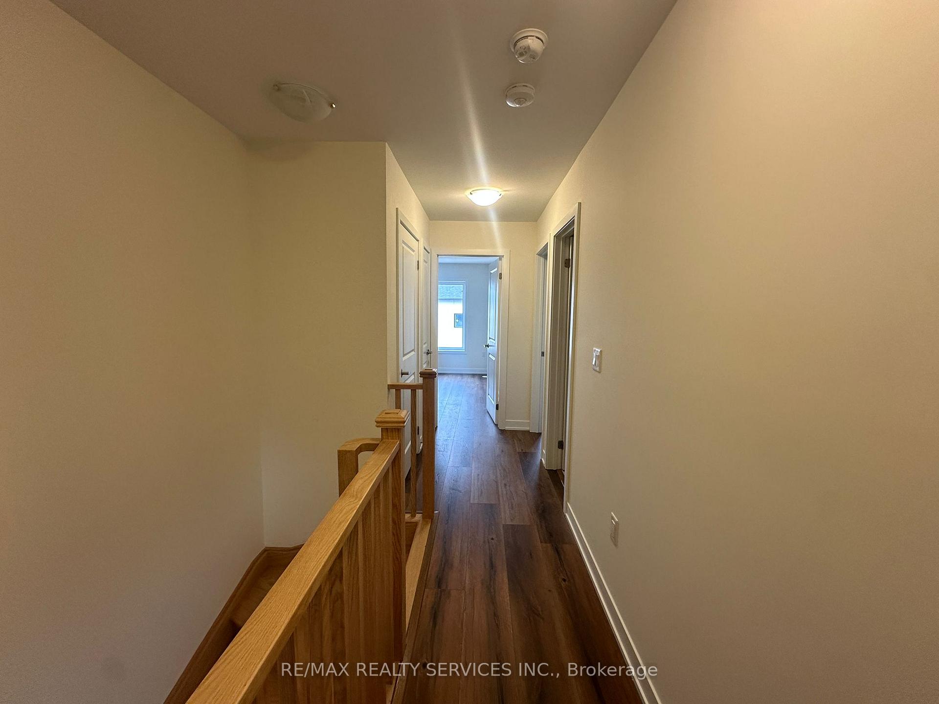 Photo 6 of Unit 709, 1695 Dersan Street, Pickering, Duffin Heights — HOMEH