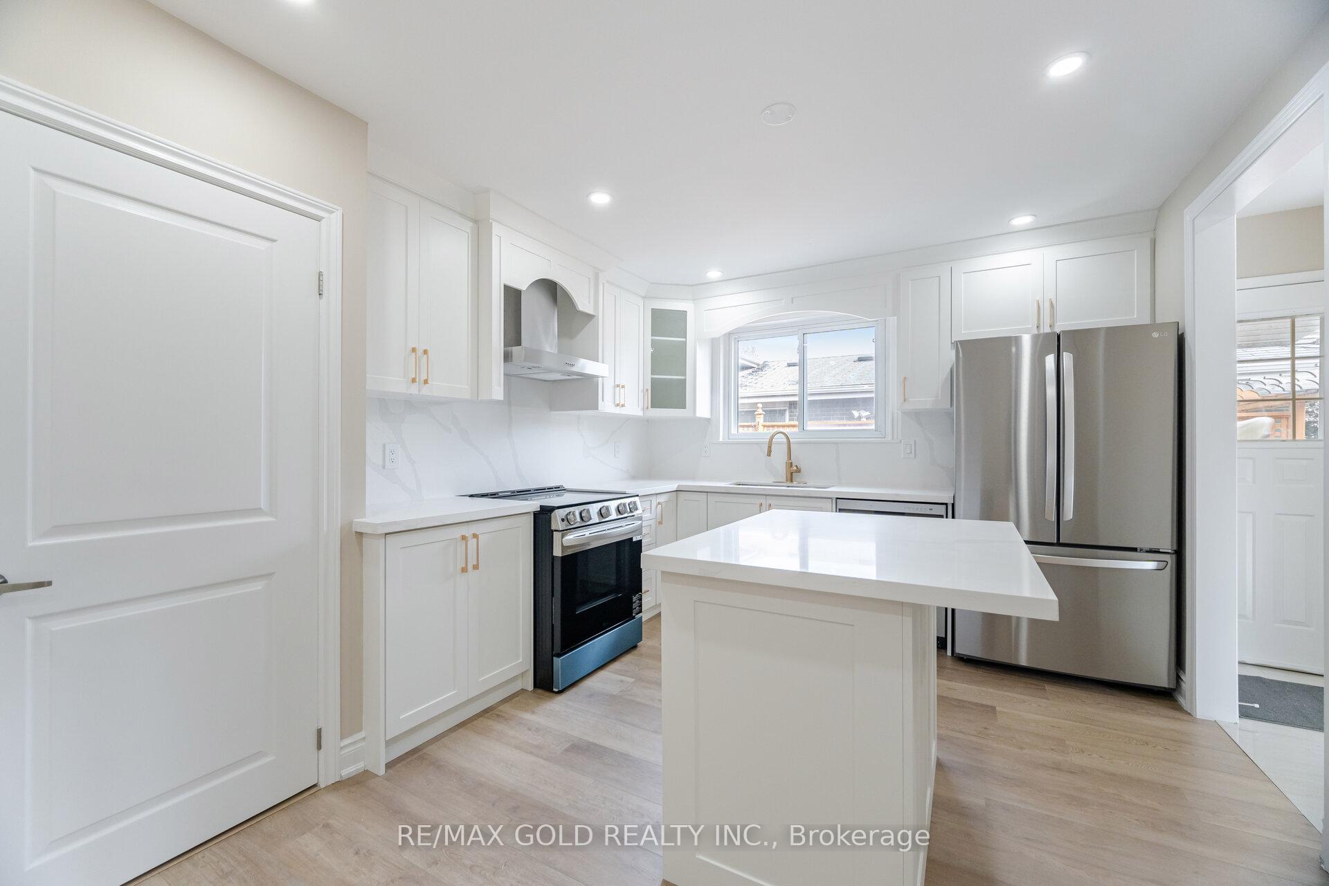 Photo 23 of 45 Darlington Crescent, Brampton, Southgate — HOMEH