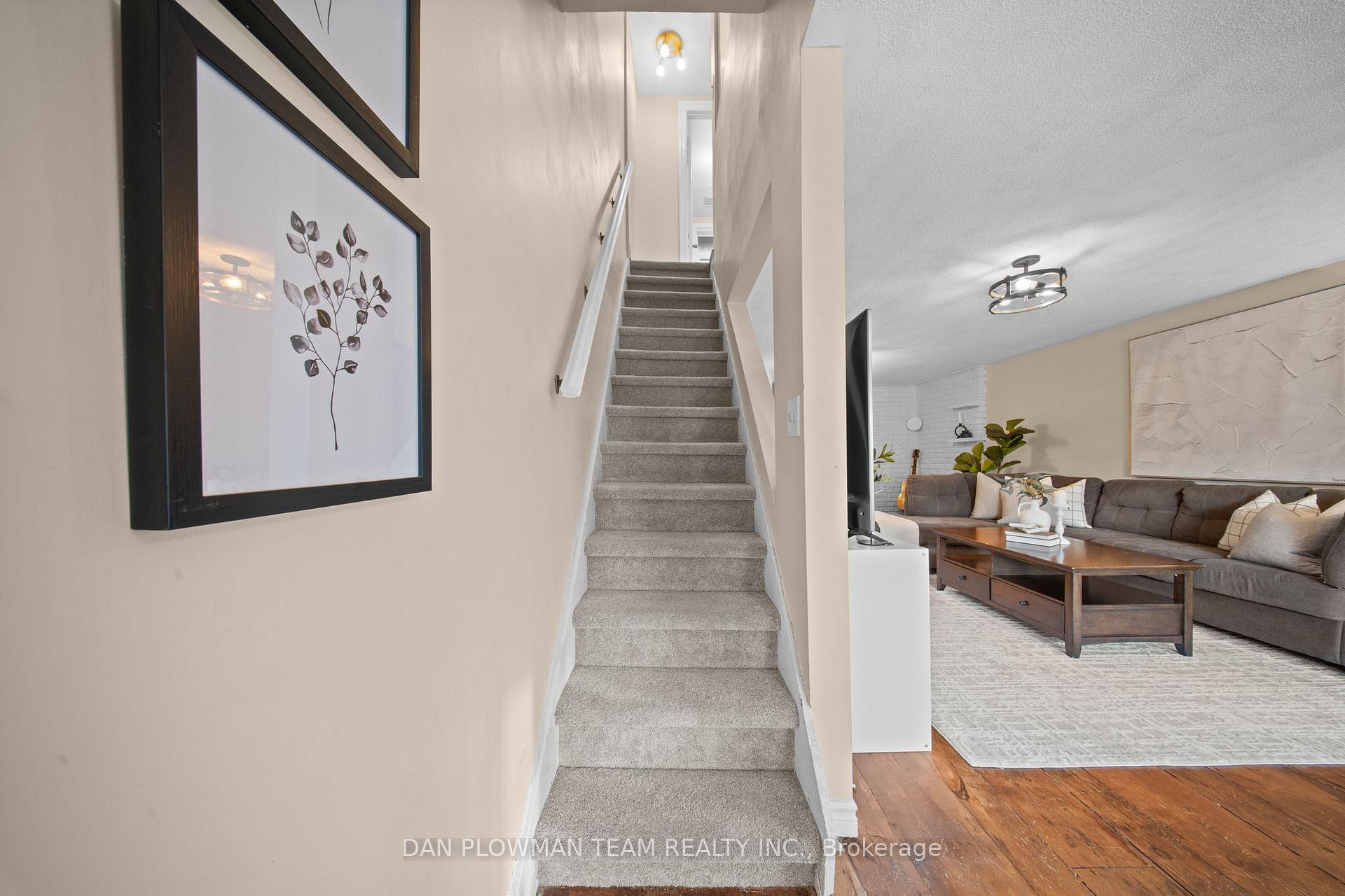 Photo 17 of 68 Third Avenue, Oshawa, Central — HOMEH