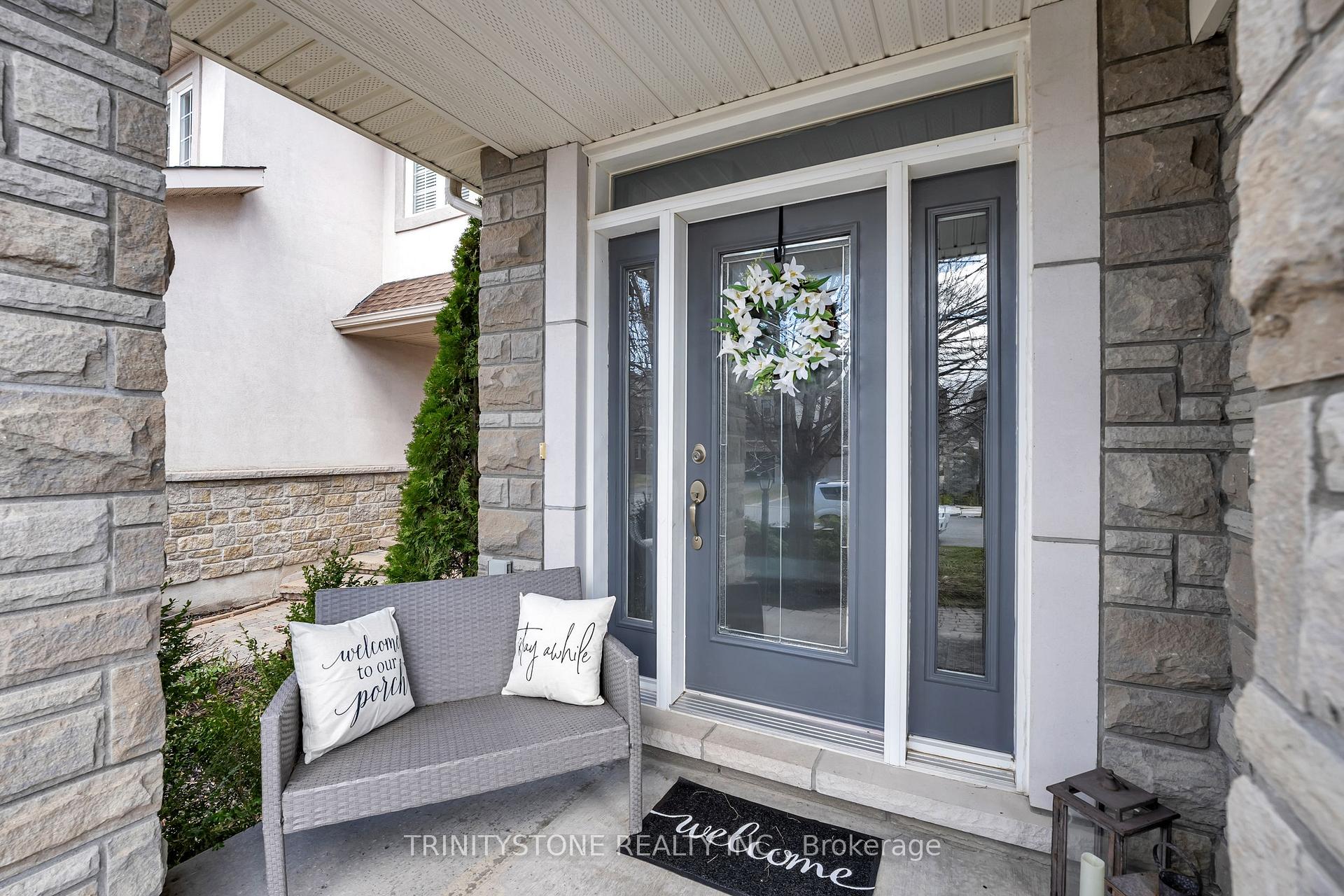 Photo 18 of 24 Friendly Crescent, Ottawa, Stittsville (South) — HOMEH