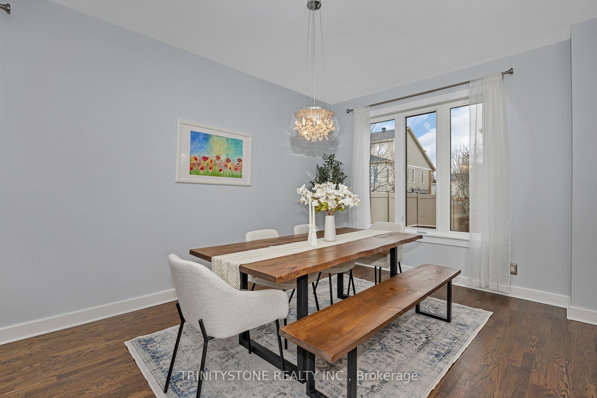 Photo 37 of 24 Friendly Crescent, Ottawa, Stittsville (South) — HOMEH