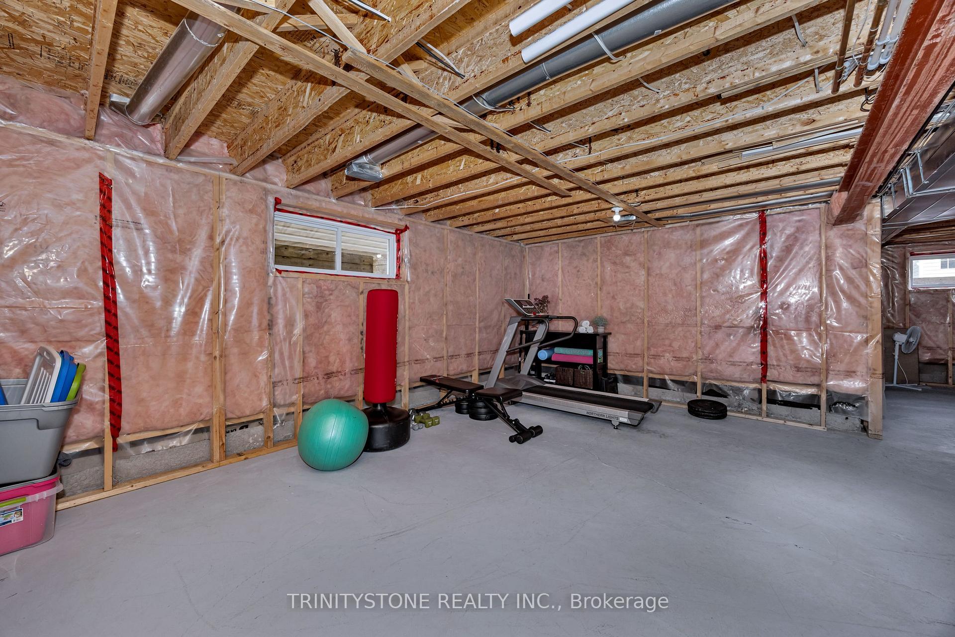Photo 24 of 24 Friendly Crescent, Ottawa, Stittsville (South) — HOMEH