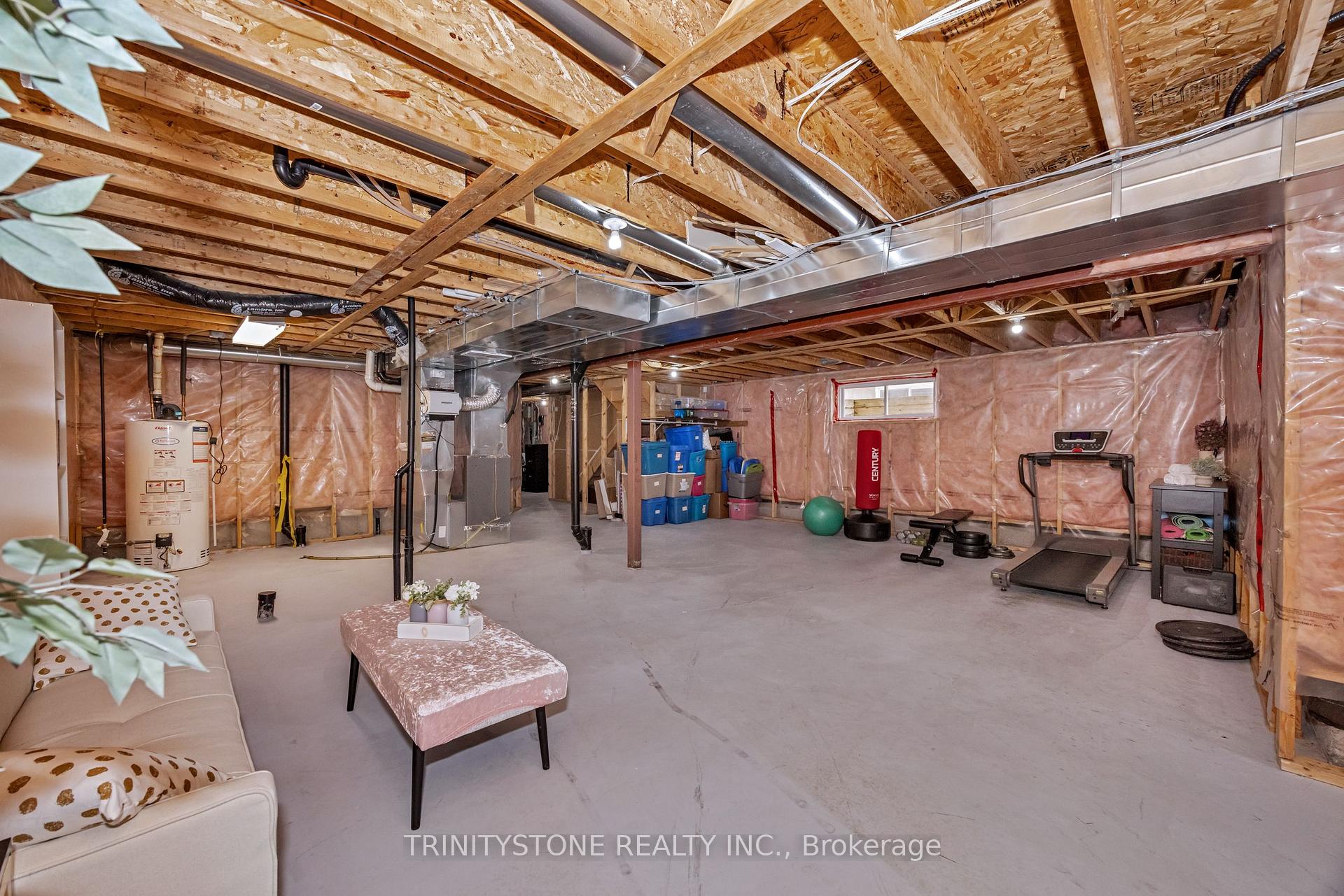Photo 29 of 24 Friendly Crescent, Ottawa, Stittsville (South) — HOMEH