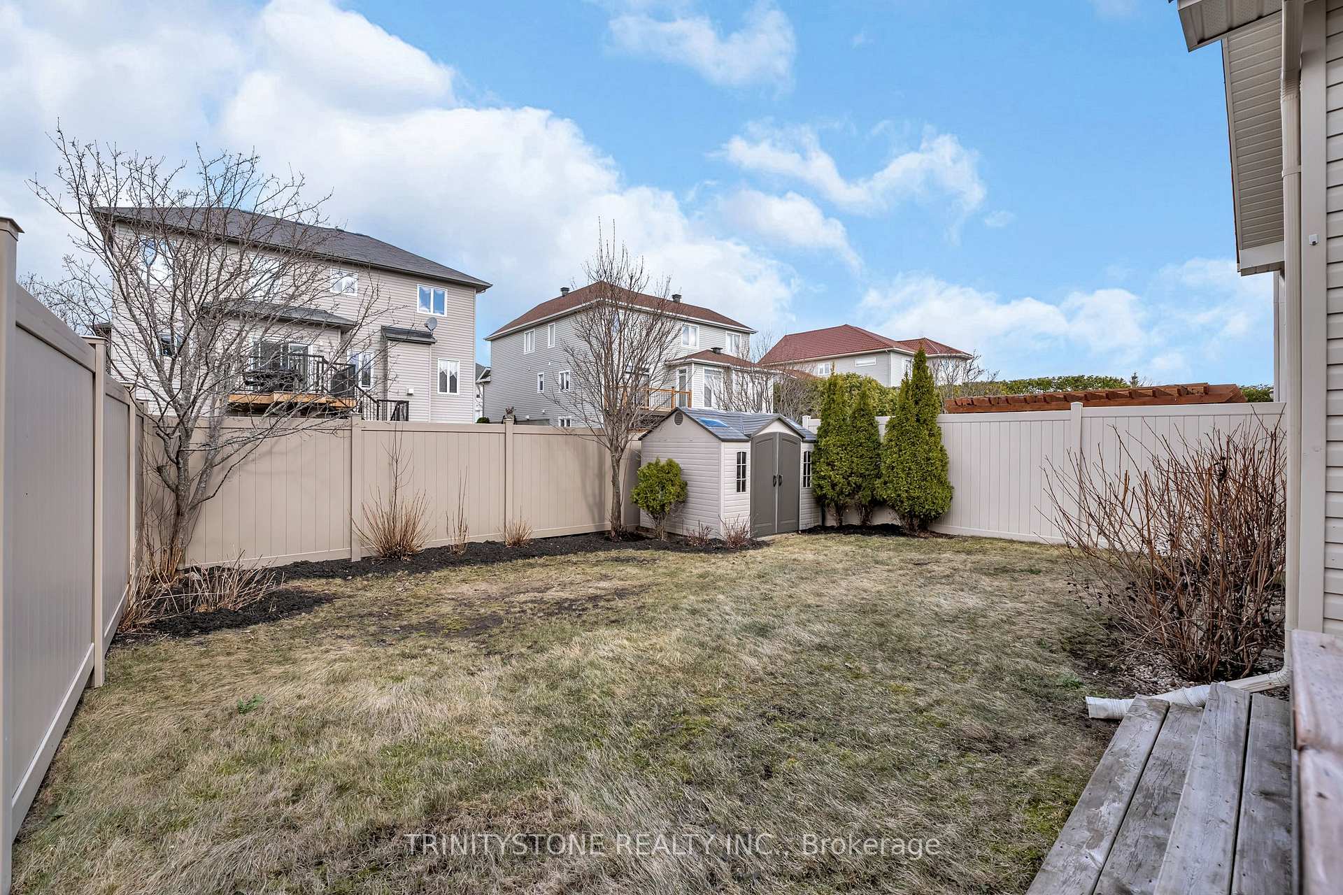 Photo 32 of 24 Friendly Crescent, Ottawa, Stittsville (South) — HOMEH