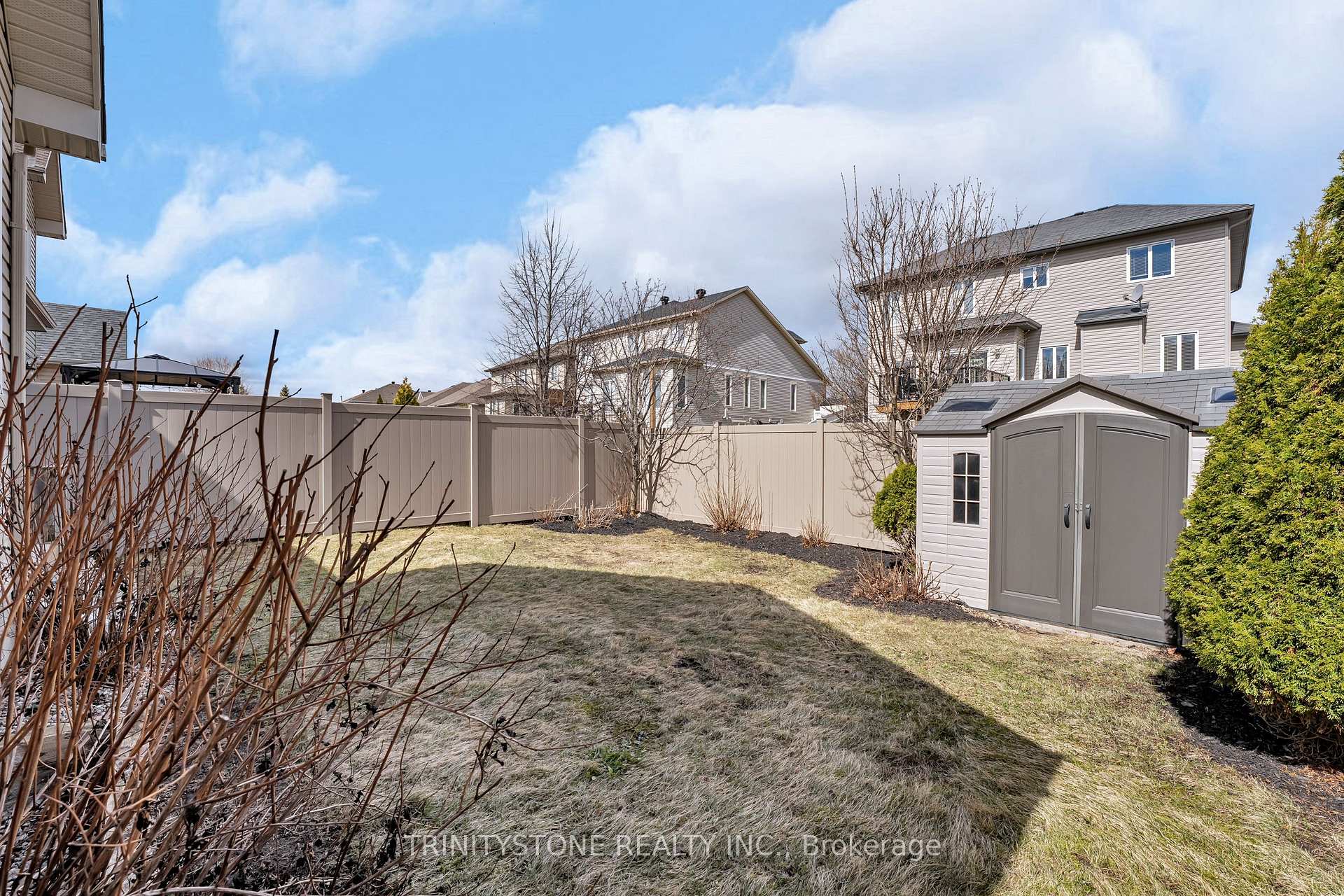 Photo 38 of 24 Friendly Crescent, Ottawa, Stittsville (South) — HOMEH