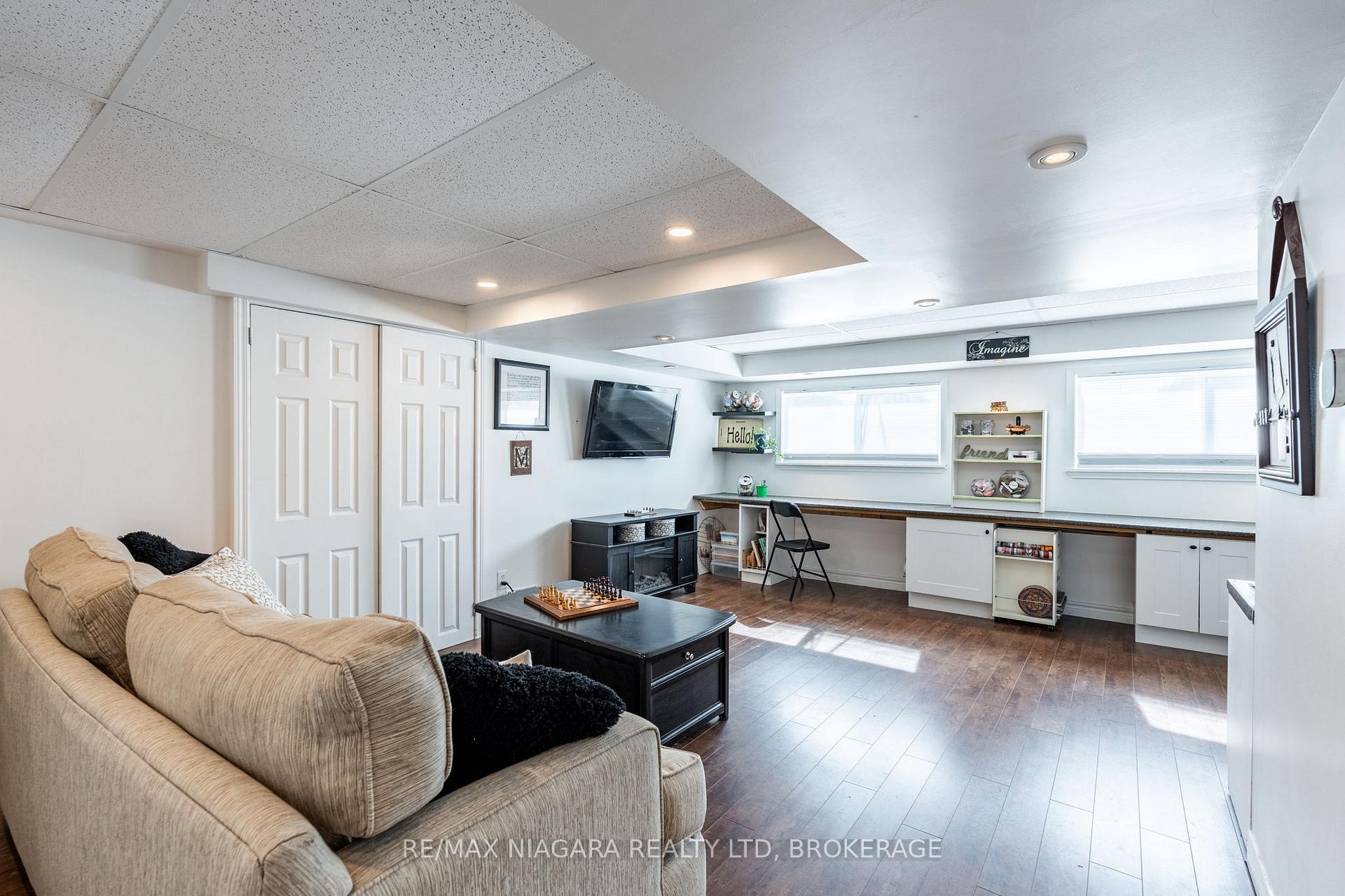 Photo 23 of 11 Almond Gardens, Grimsby, Grimsby Beach — HOMEH