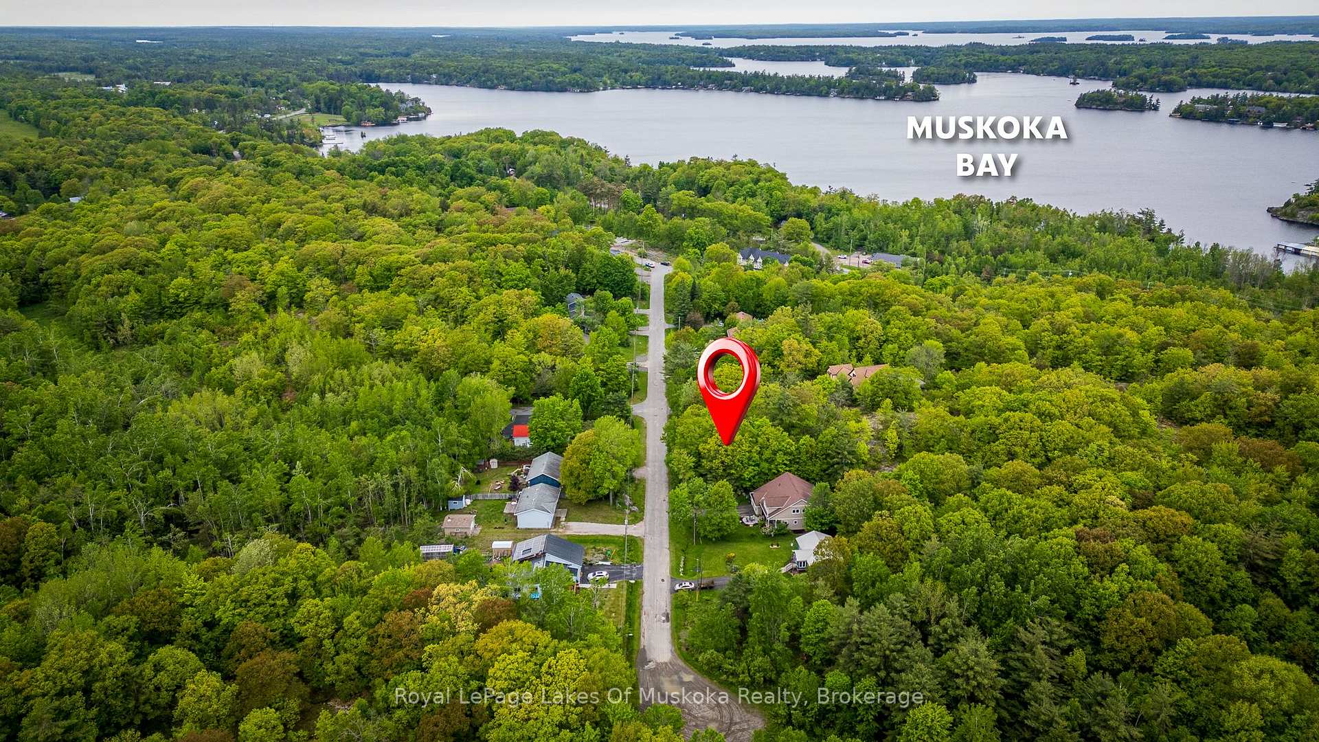 Photo 12 of 240 Revell Street, Gravenhurst — HOMEH