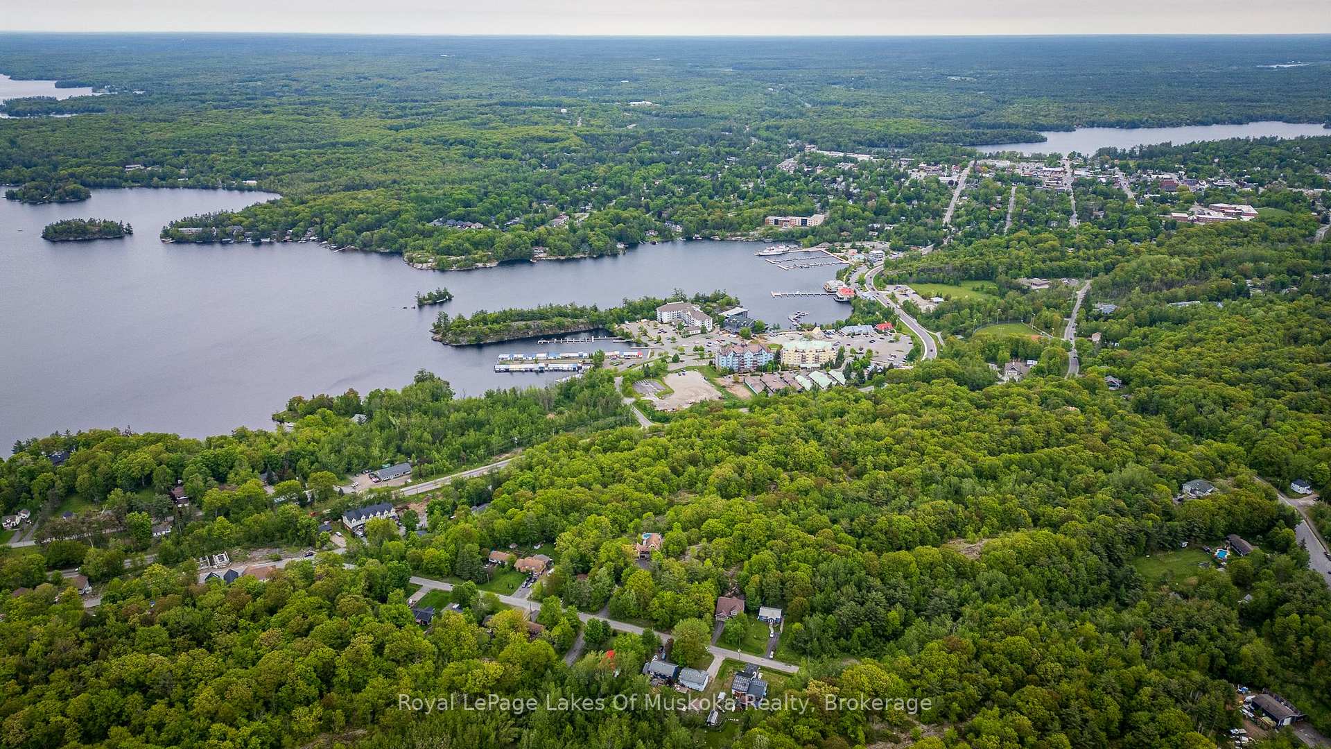 Photo 15 of 240 Revell Street, Gravenhurst — HOMEH