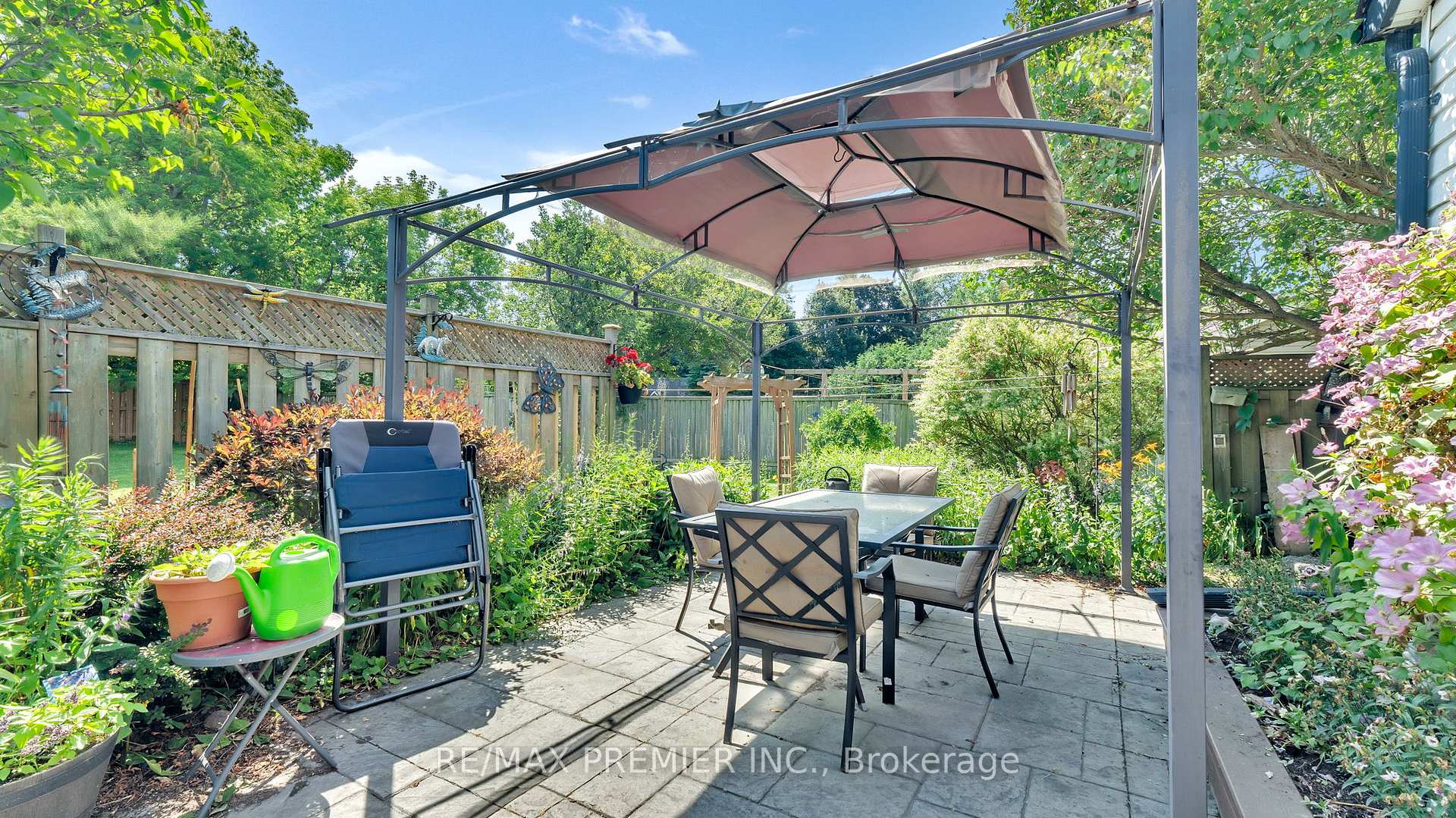 Photo 5 of 2059 Maple Grove Road, Clarington, Bowmanville — HOMEH