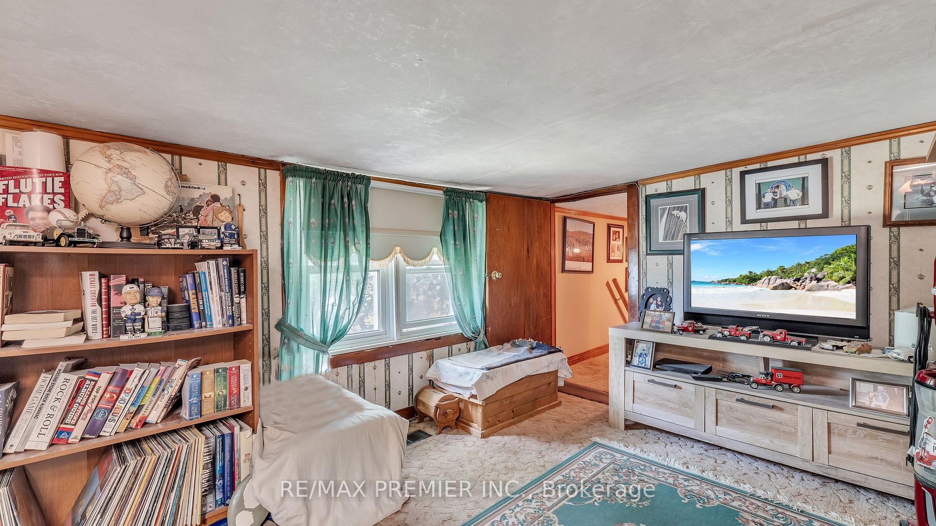Photo 12 of 2059 Maple Grove Road, Clarington, Bowmanville — HOMEH