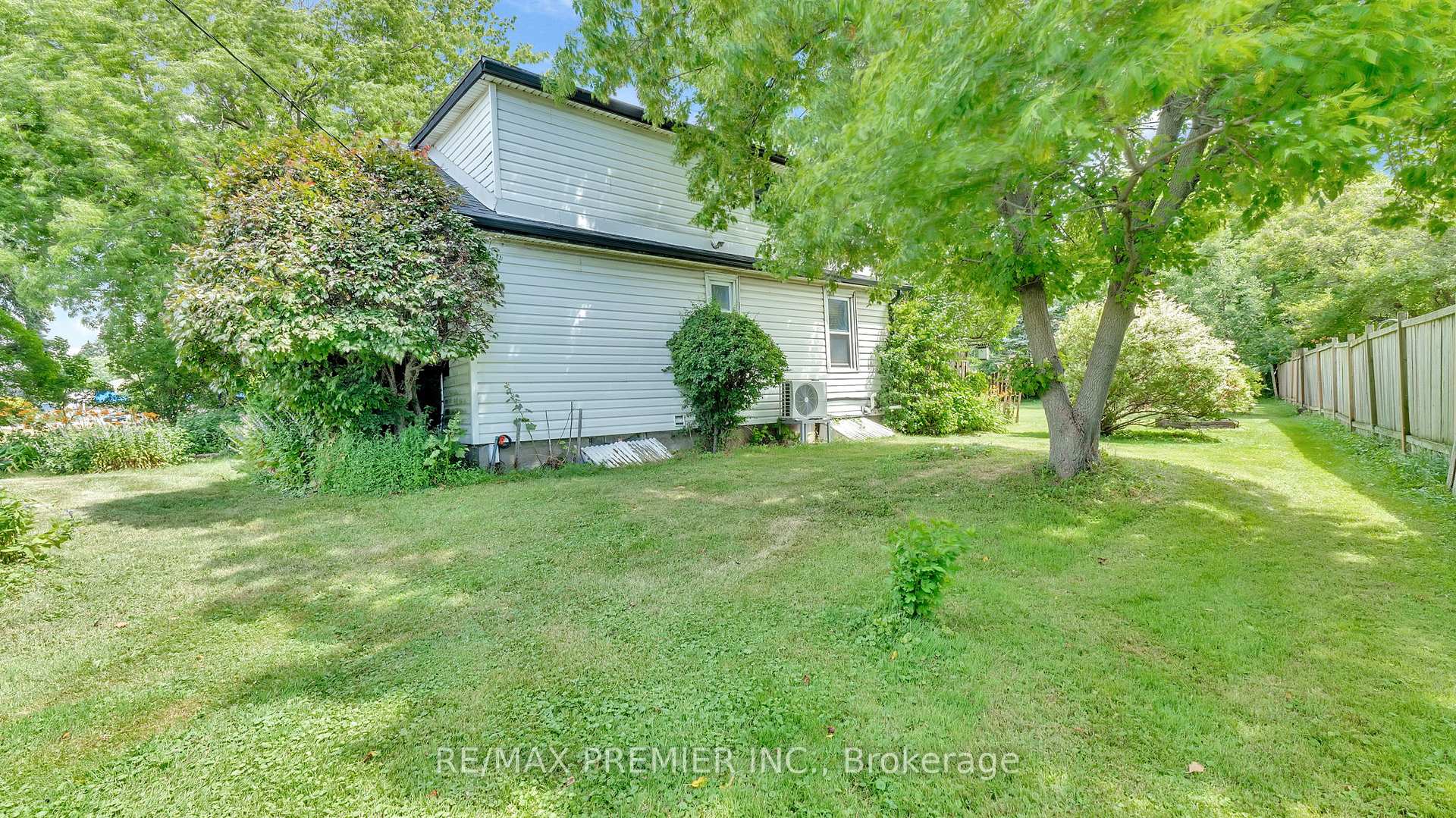 Photo 20 of 2059 Maple Grove Road, Clarington, Bowmanville — HOMEH