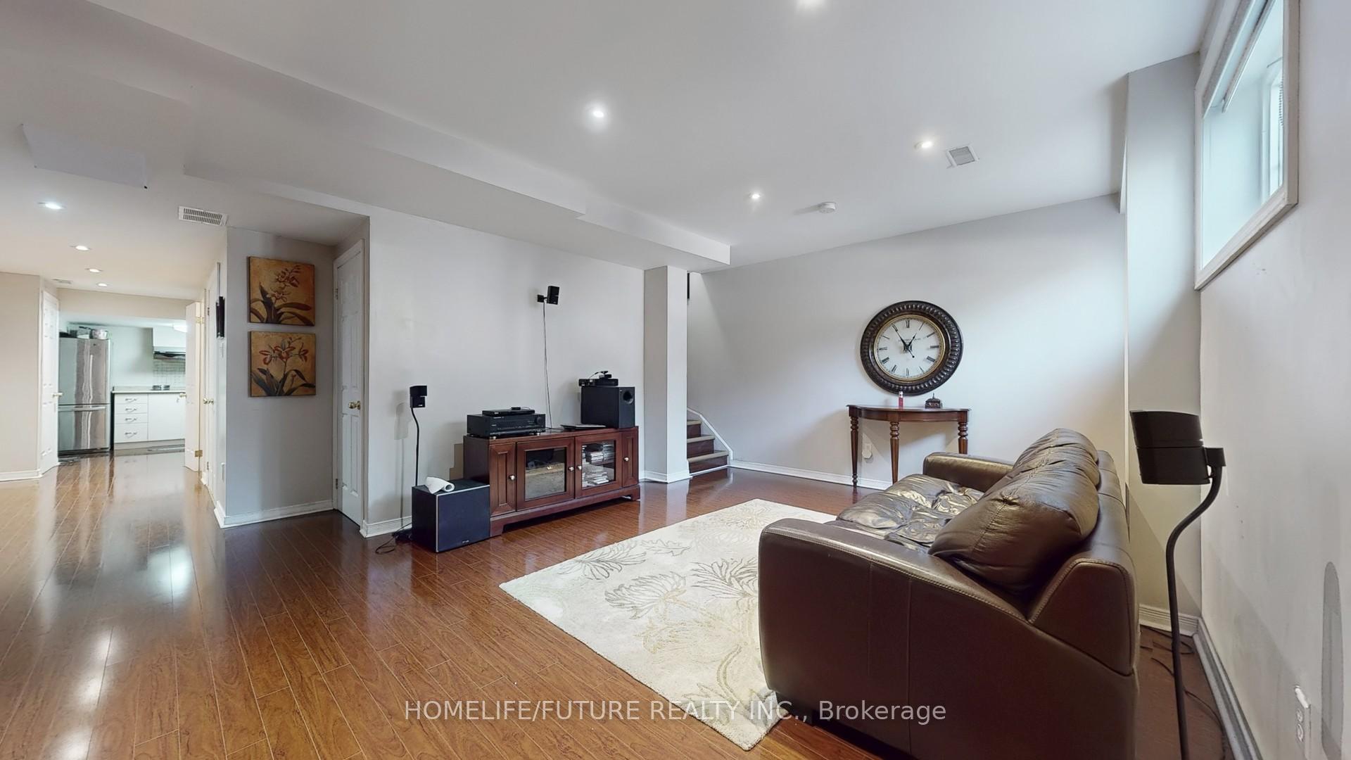 Photo 2 of 100 Carpendale Crescent, Ajax, Northeast Ajax — HOMEH
