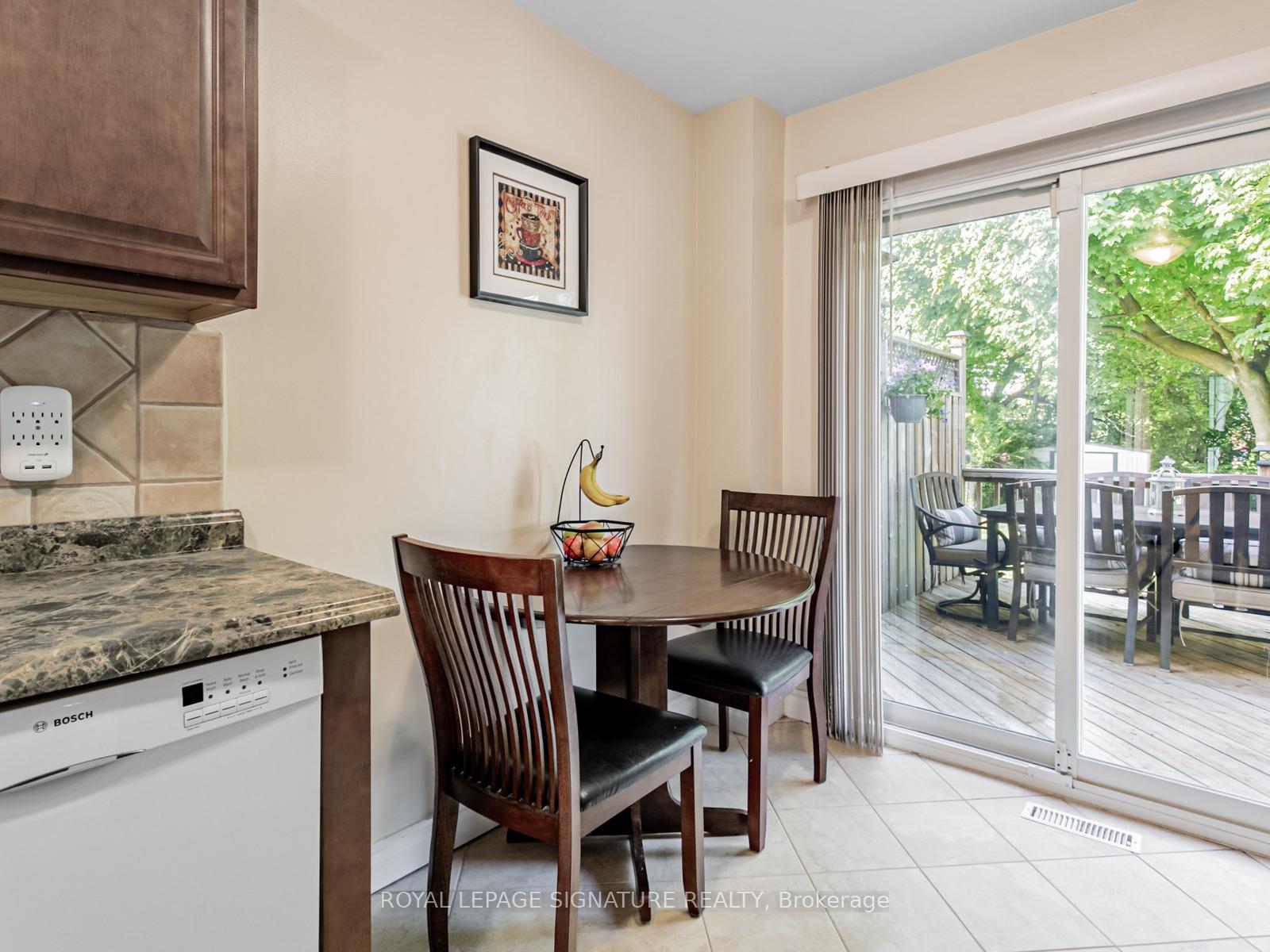 Photo 18 of 186 Martindale Crescent, Brampton, Brampton West — HOMEH