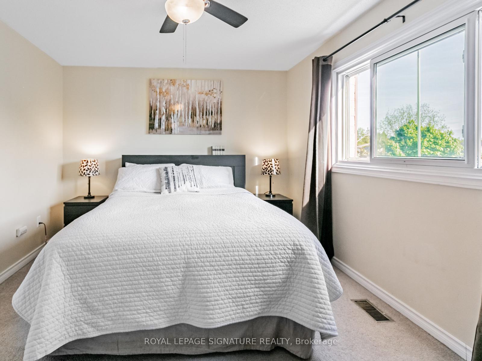 Photo 8 of 186 Martindale Crescent, Brampton, Brampton West — HOMEH