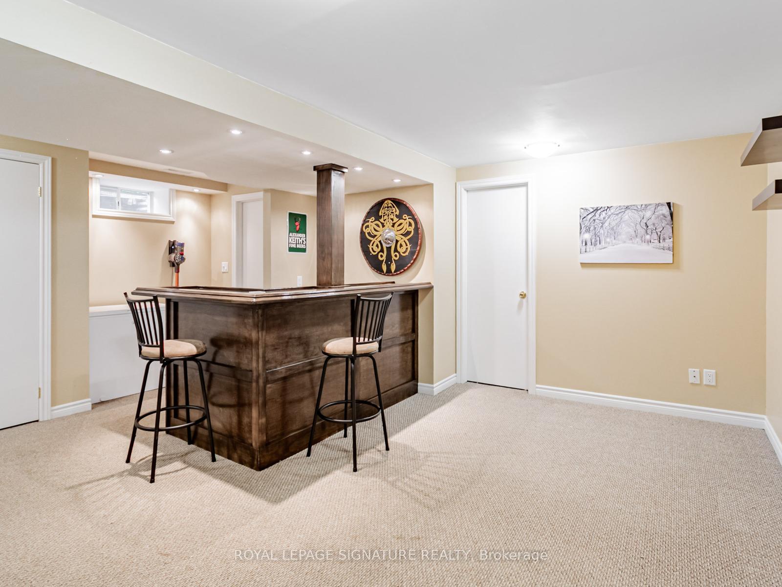 Photo 11 of 186 Martindale Crescent, Brampton, Brampton West — HOMEH