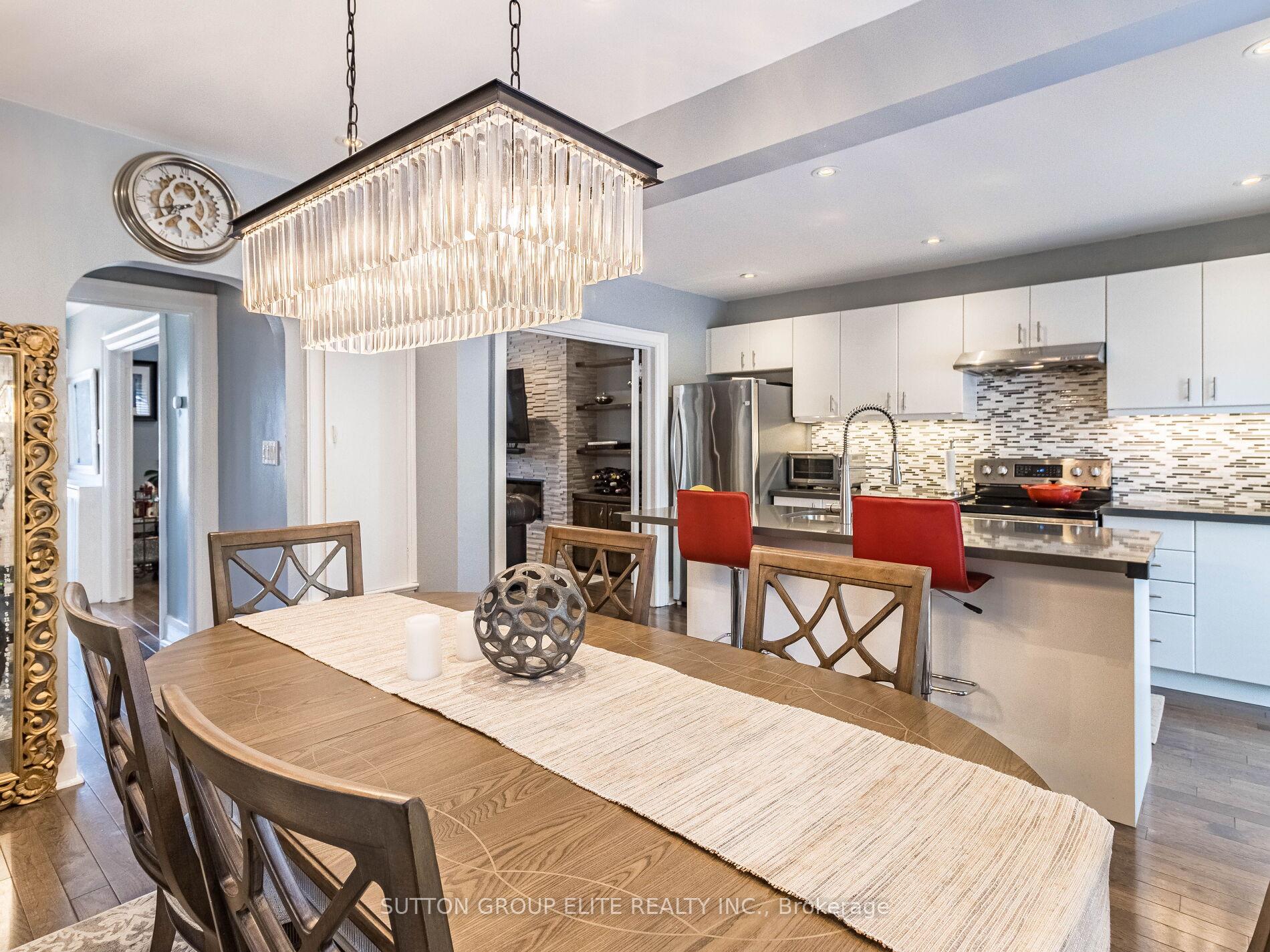 Photo 5 of 461 Donlands Avenue, Toronto, East York — HOMEH