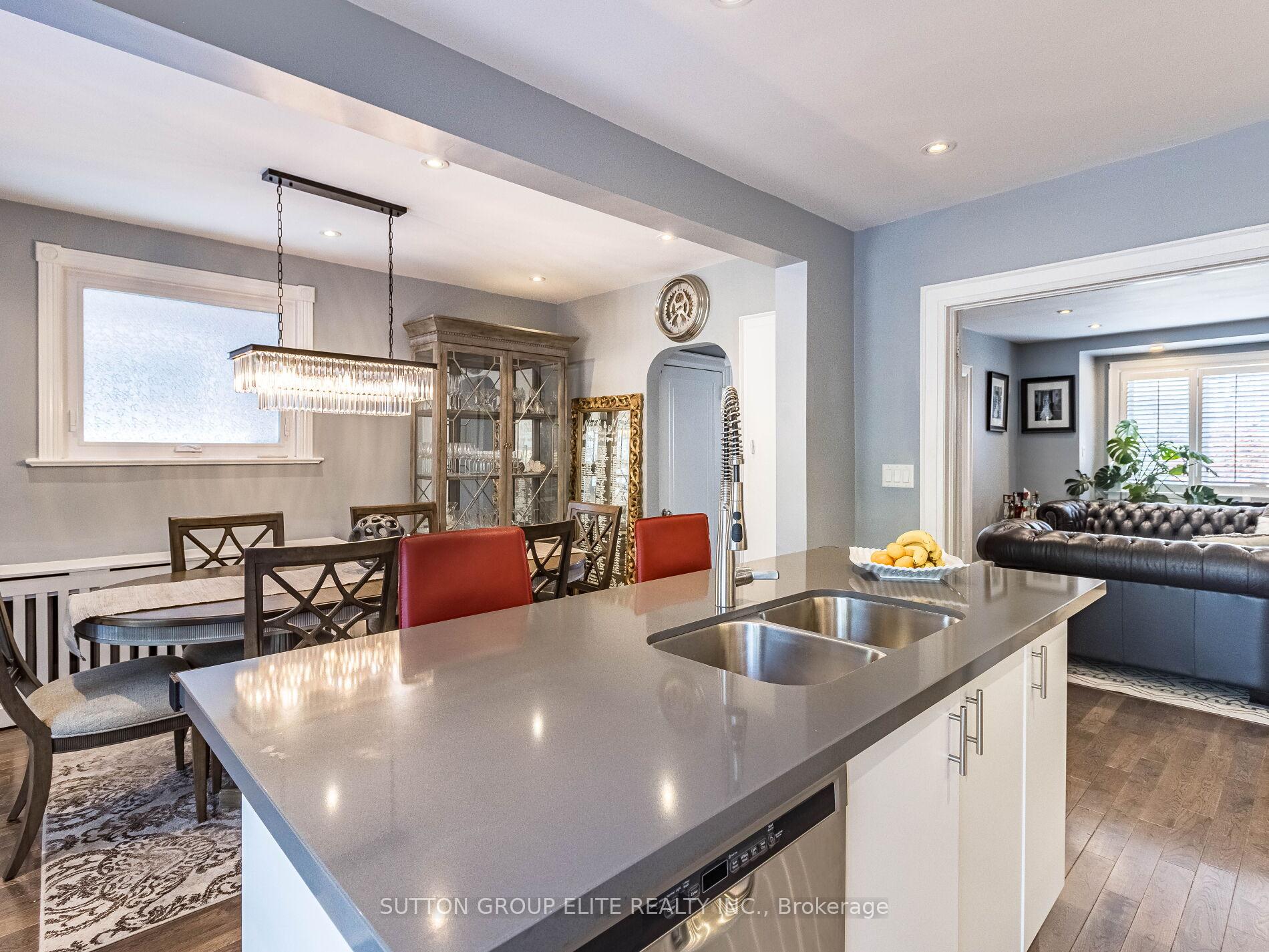 Photo 7 of 461 Donlands Avenue, Toronto, East York — HOMEH