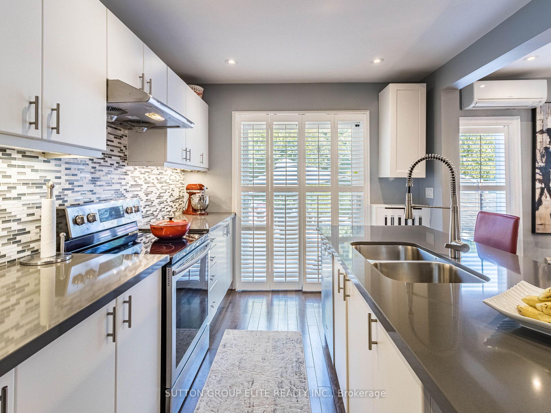 Photo 12 of 461 Donlands Avenue, Toronto, East York — HOMEH