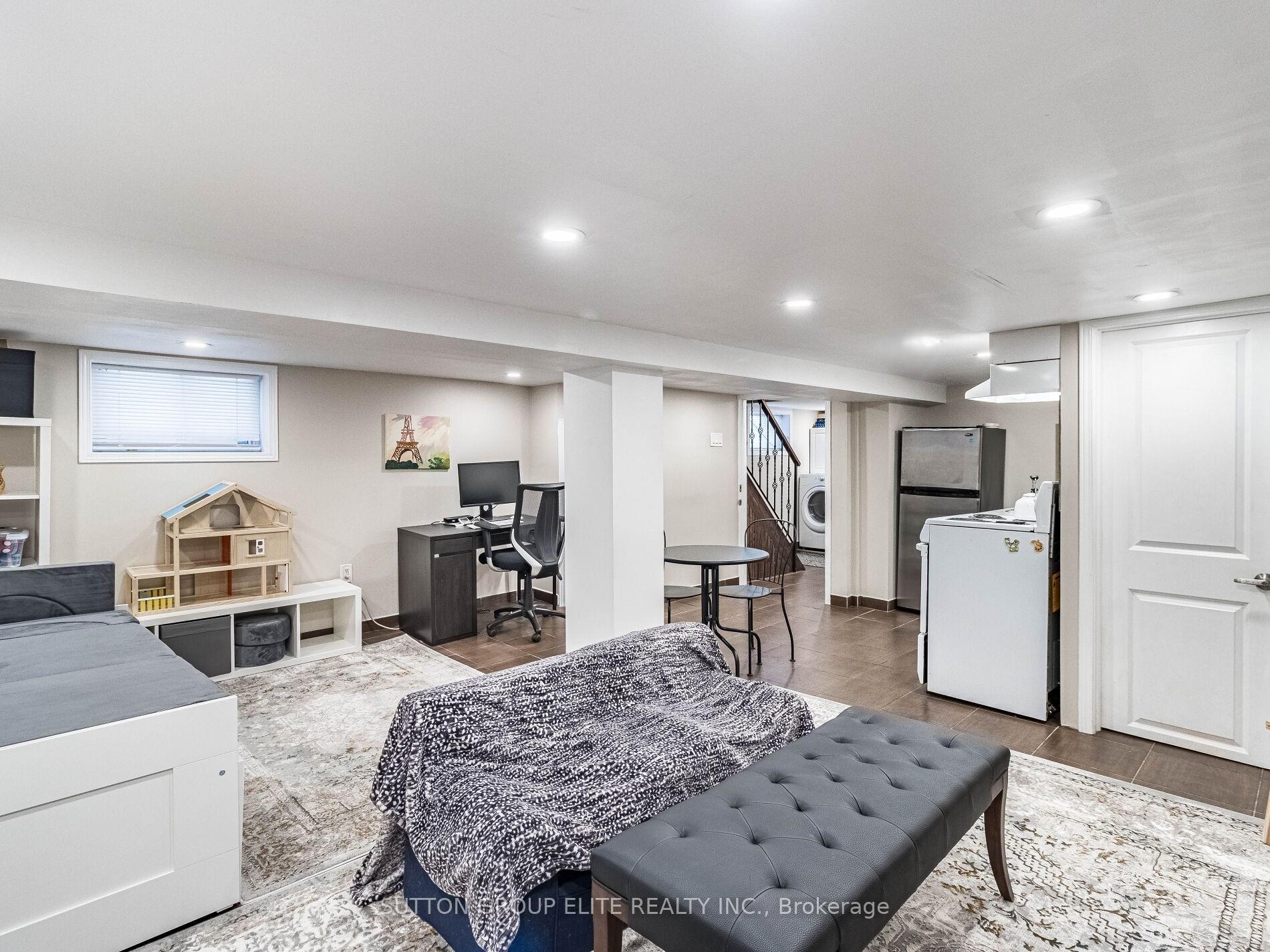 Photo 29 of 461 Donlands Avenue, Toronto, East York — HOMEH