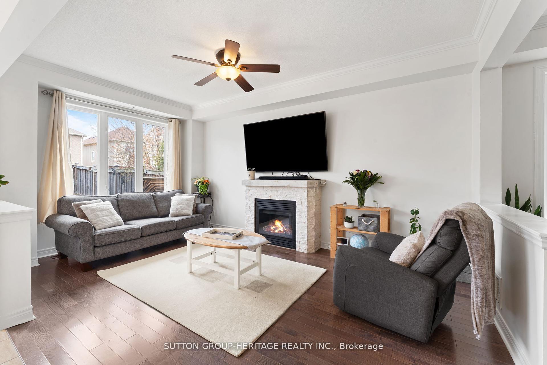Photo 9 of 19 Arnold Johnston Street, Clarington, Courtice — HOMEH