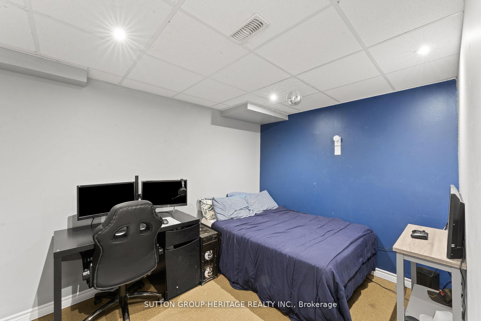 Photo 18 of 19 Arnold Johnston Street, Clarington, Courtice — HOMEH