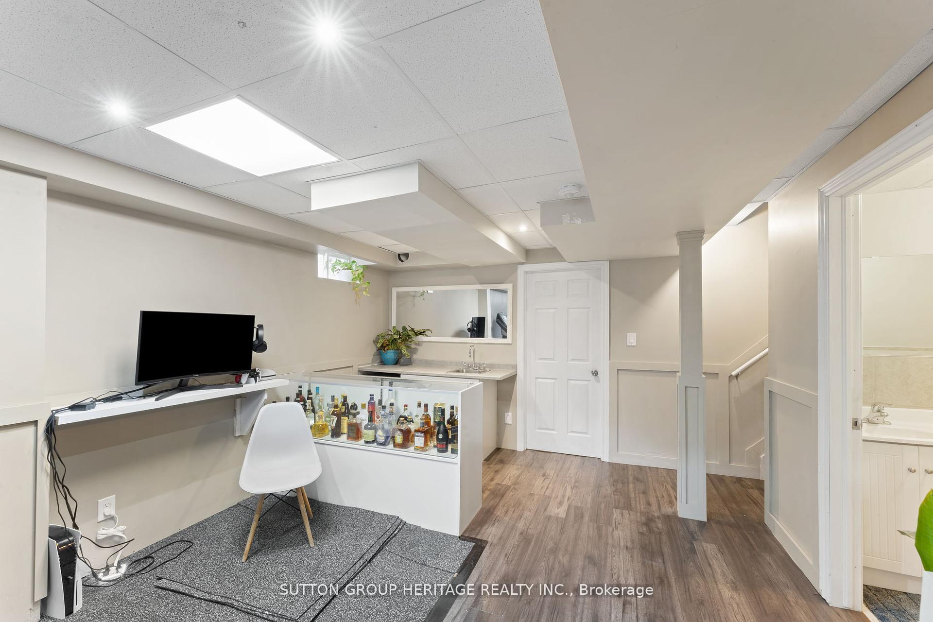 Photo 21 of 19 Arnold Johnston Street, Clarington, Courtice — HOMEH