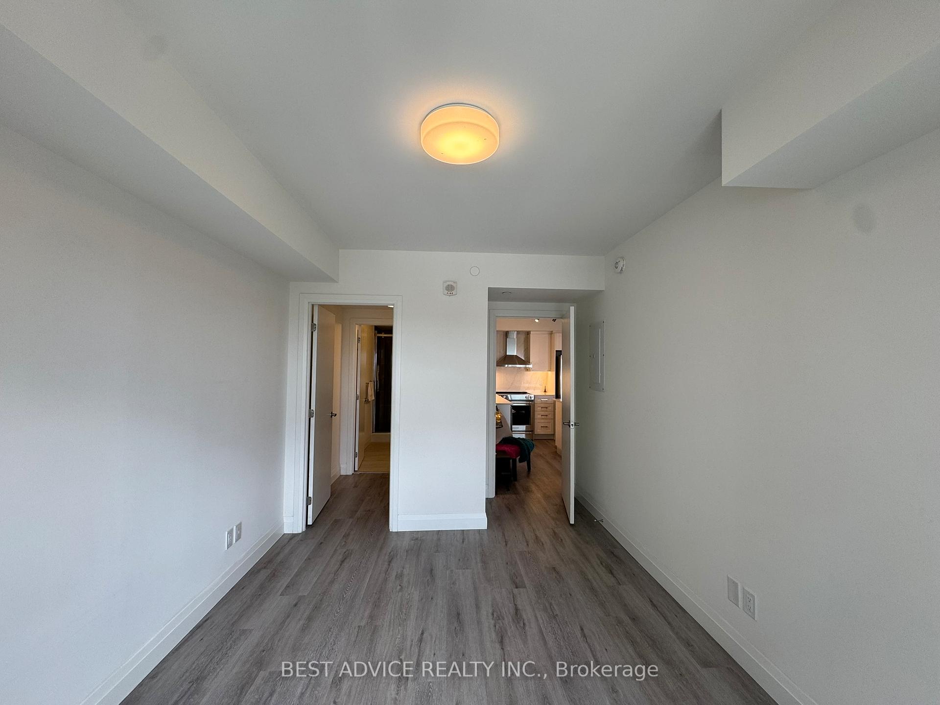 Photo 20 of Unit 802, 58 Lakeside Terrace, Barrie, Little Lake — HOMEH