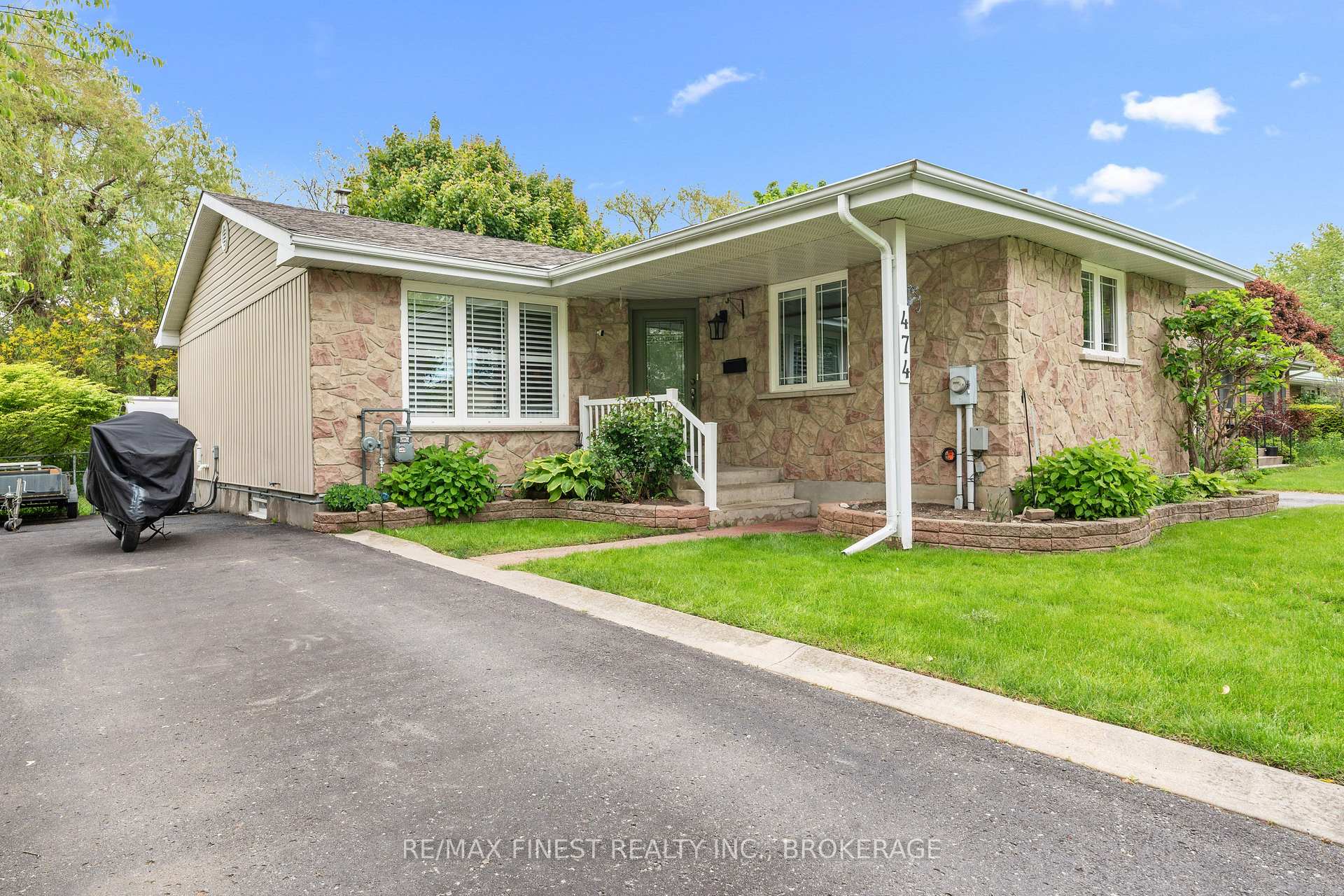 Photo 20 of 474 Canterbury Crescent, Kingston, City Southwest — HOMEH
