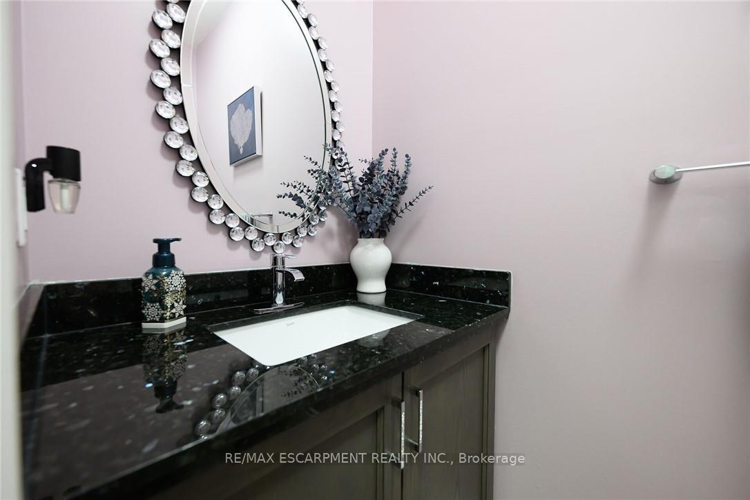 Photo 26 of 30 Ascoli Drive, Hamilton, Ryckmans — HOMEH