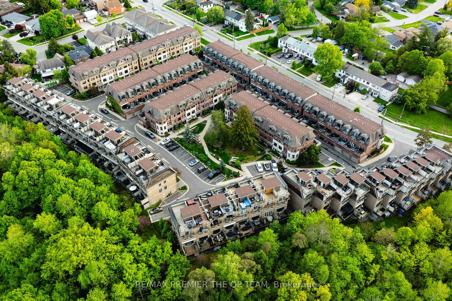 Photo 1 of Unit 4, 8347 Kipling Avenue, Vaughan, West Woodbridge — HOMEH