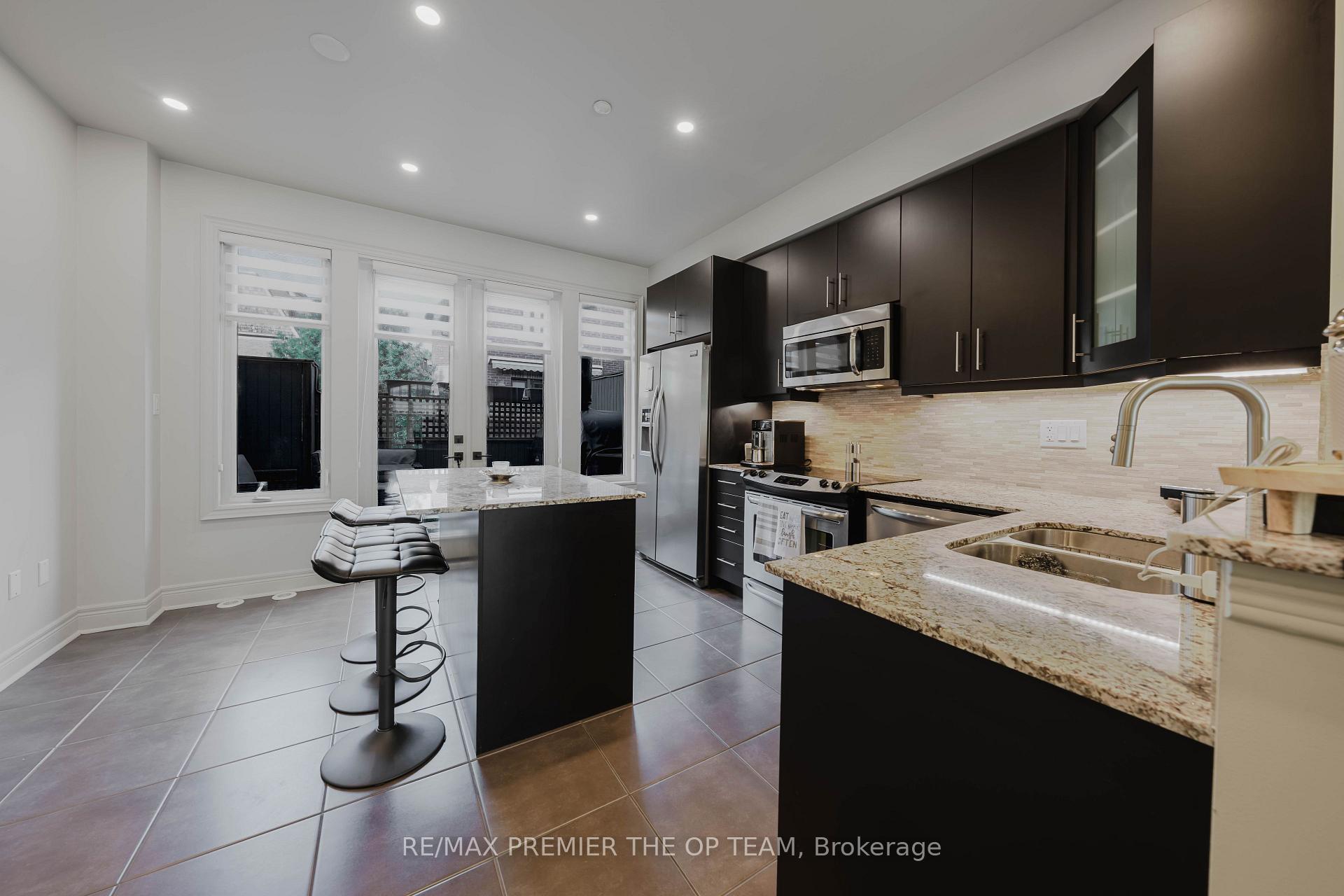 Photo 36 of Unit 4, 8347 Kipling Avenue, Vaughan, West Woodbridge — HOMEH