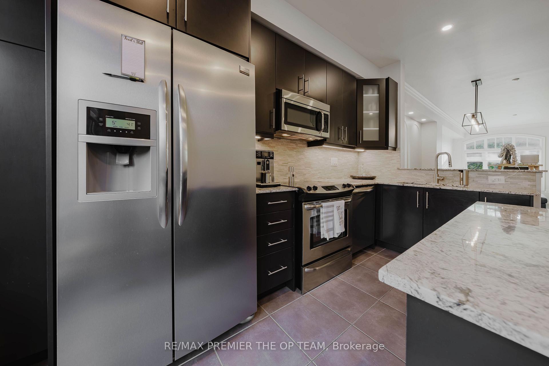 Photo 15 of Unit 4, 8347 Kipling Avenue, Vaughan, West Woodbridge — HOMEH