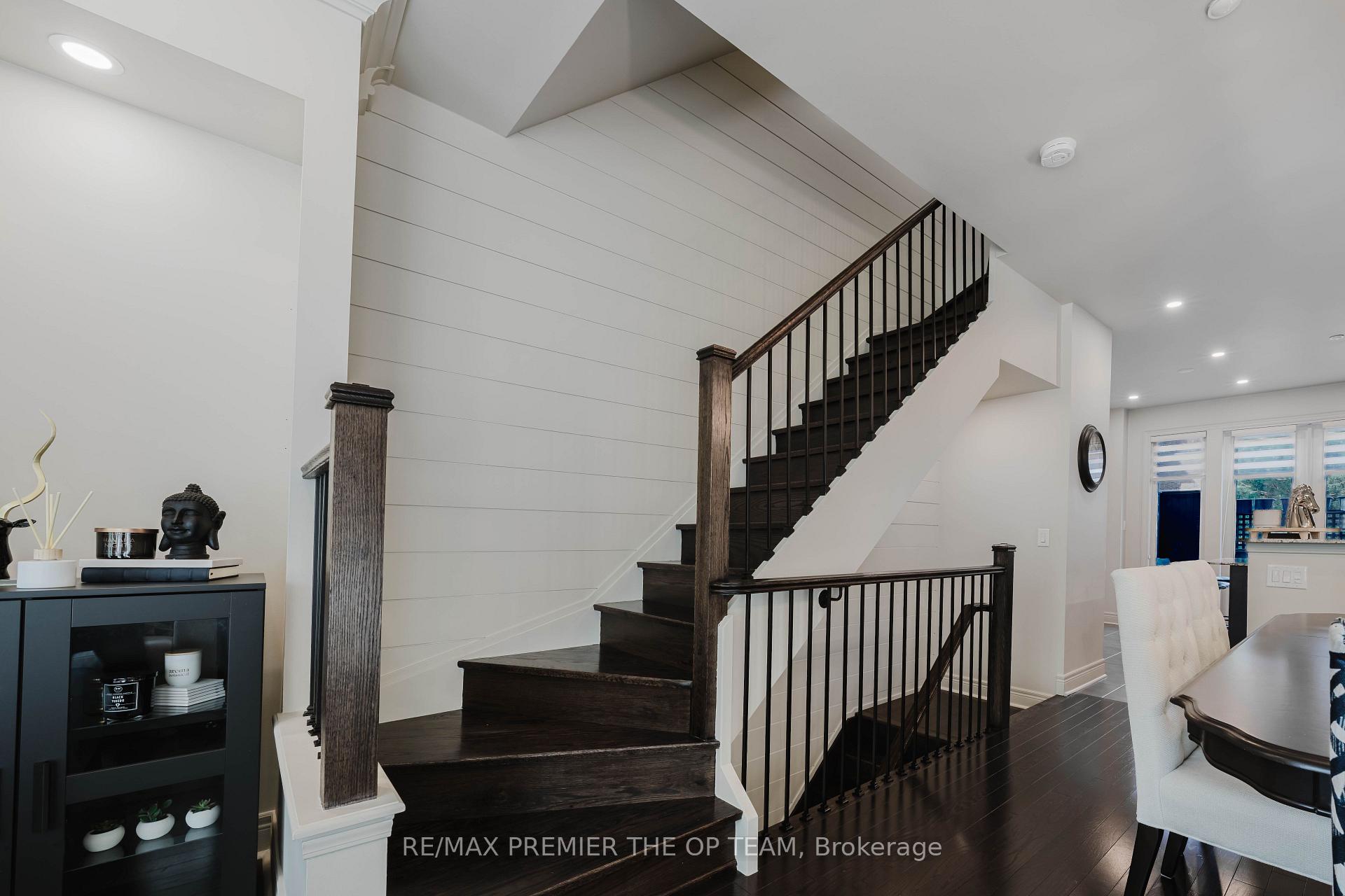 Photo 23 of Unit 4, 8347 Kipling Avenue, Vaughan, West Woodbridge — HOMEH