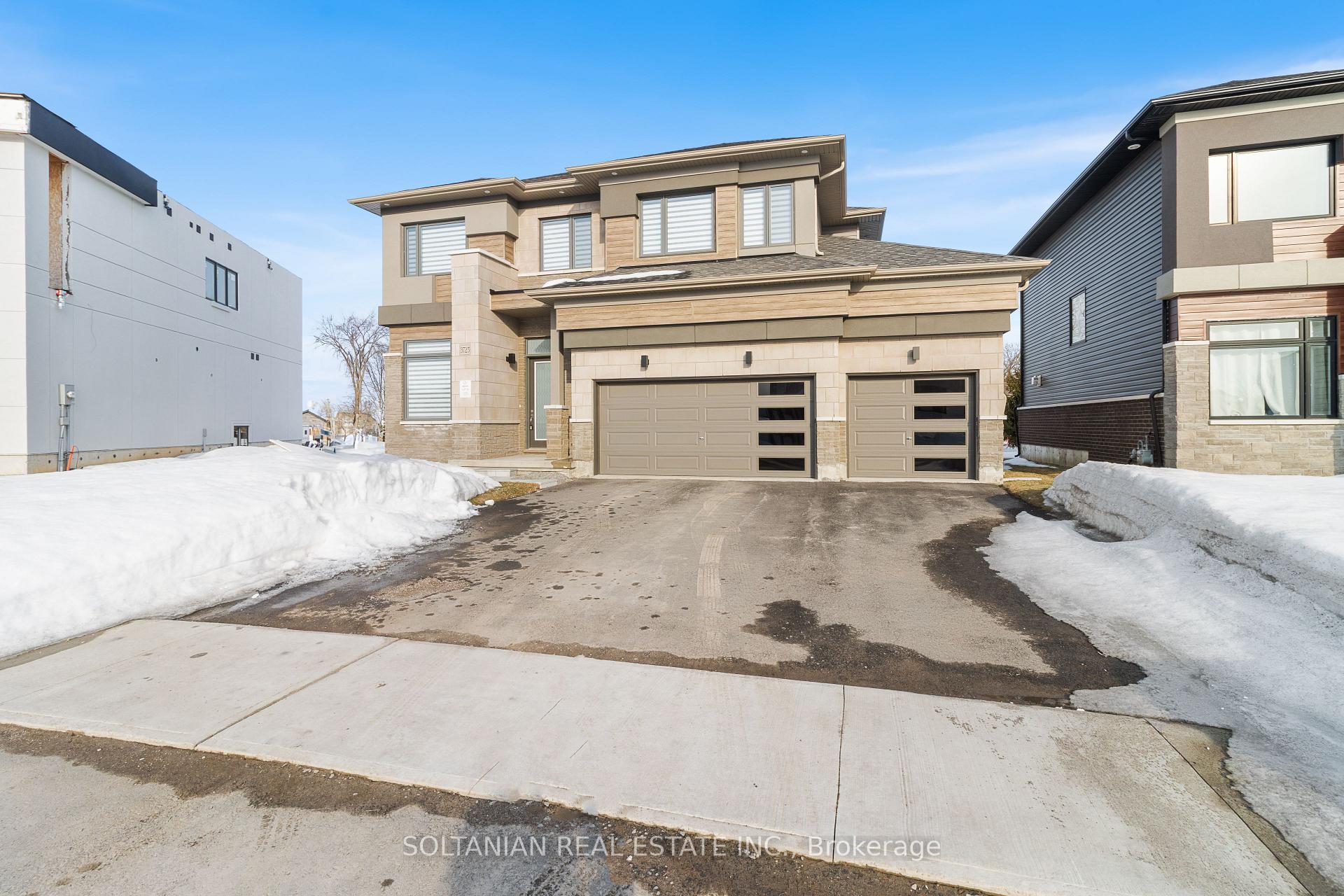 Front of 3725 Lakepoint Drive E