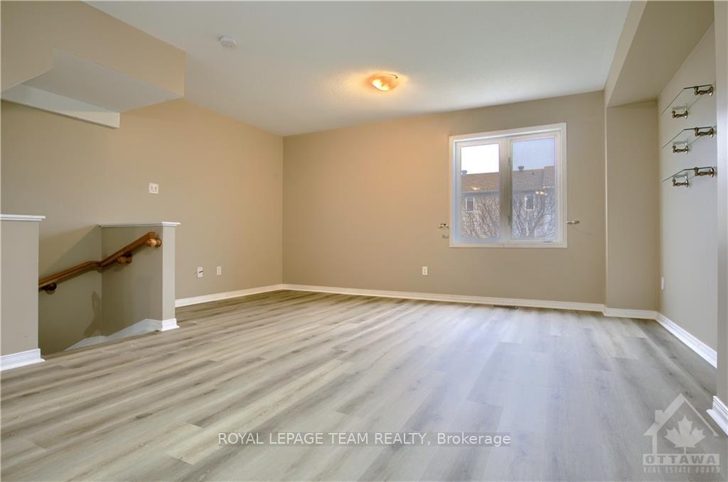 Photo 5 of 445 Sadar, Ottawa, Barrhaven - Cedargrove/Fraserdale — HOMEH