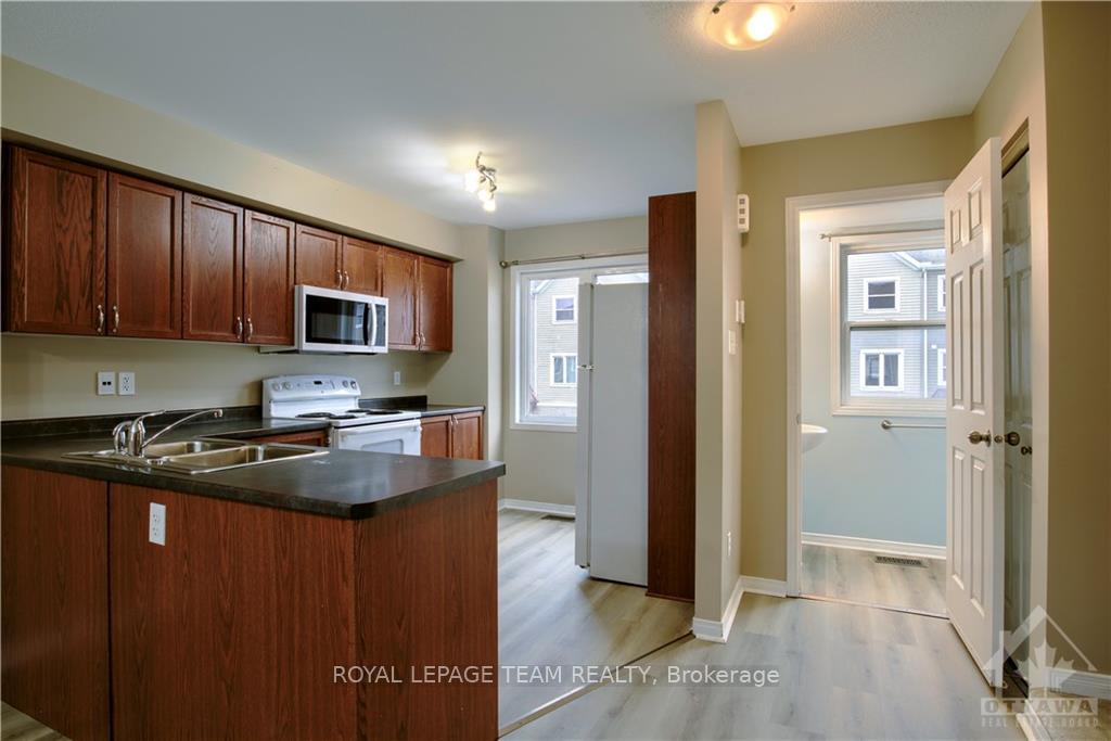 Photo 6 of 445 Sadar, Ottawa, Barrhaven - Cedargrove/Fraserdale — HOMEH