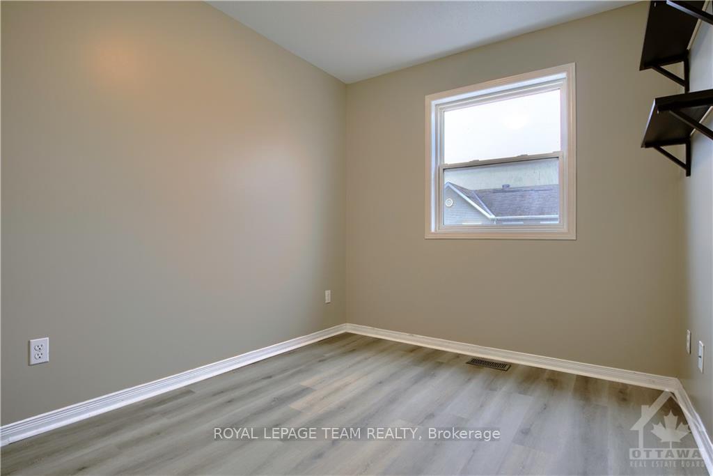 Photo 13 of 445 Sadar, Ottawa, Barrhaven - Cedargrove/Fraserdale — HOMEH
