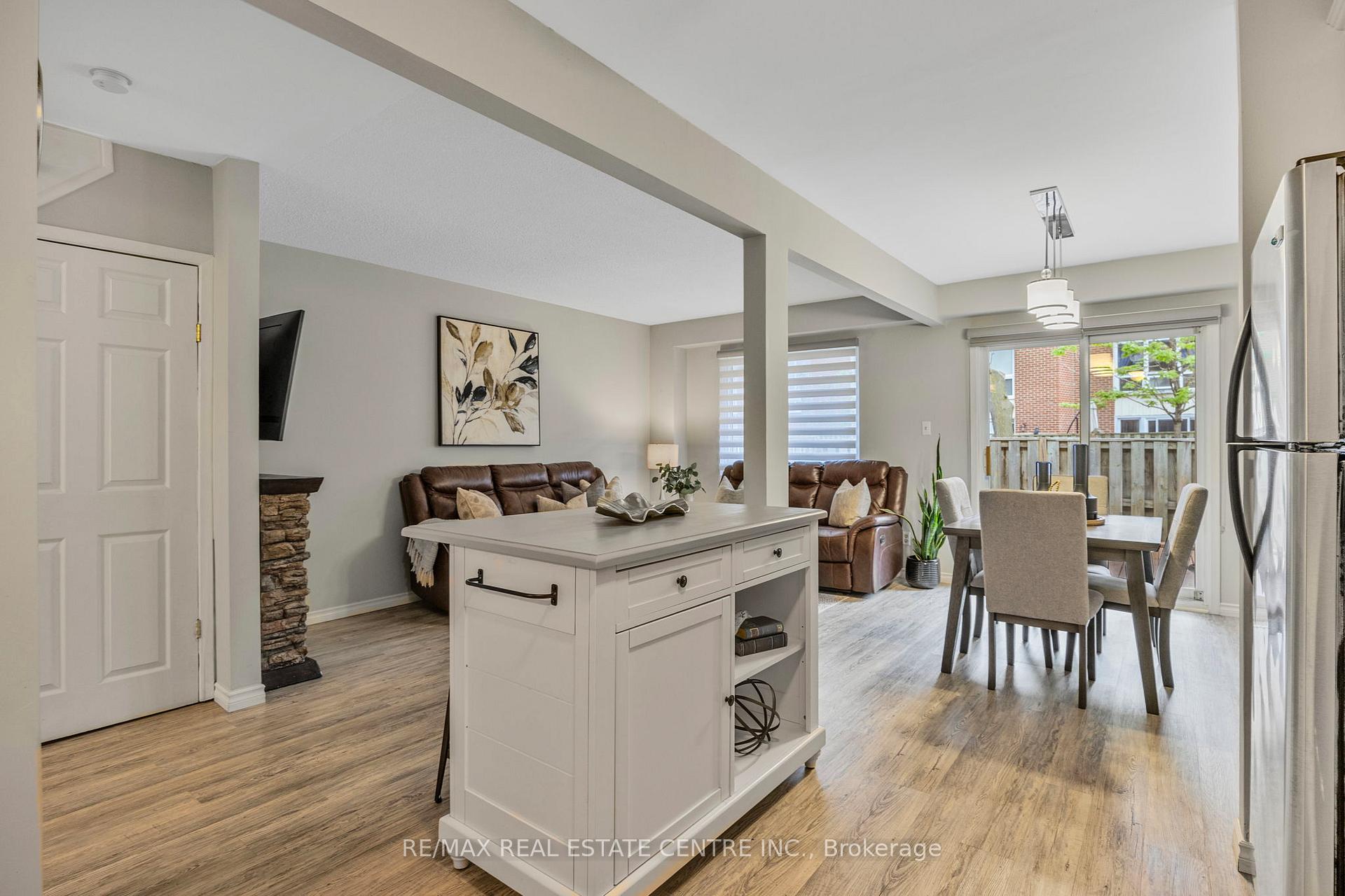 Photo 37 of Unit #32, 246 Tupper Boulevard, New Tecumseth, Alliston — HOMEH