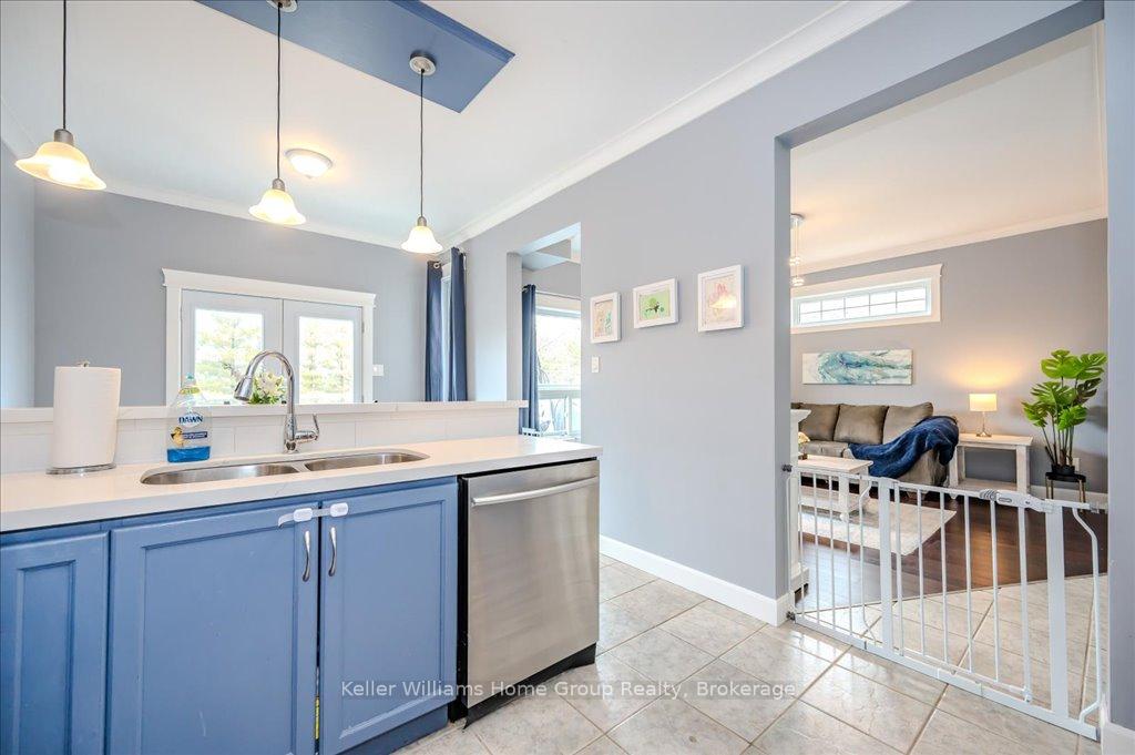 Photo 14 of Unit MAIN, 6 Carrington Place, Guelph, Kortright West — HOMEH