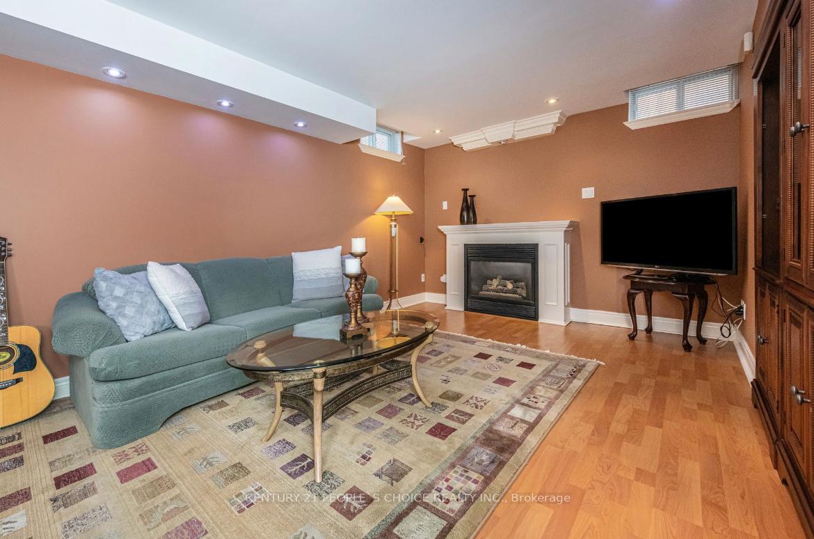 Photo 11 of Unit Bsmt, 180 Coronation Street, Vaughan, West Woodbridge — HOMEH