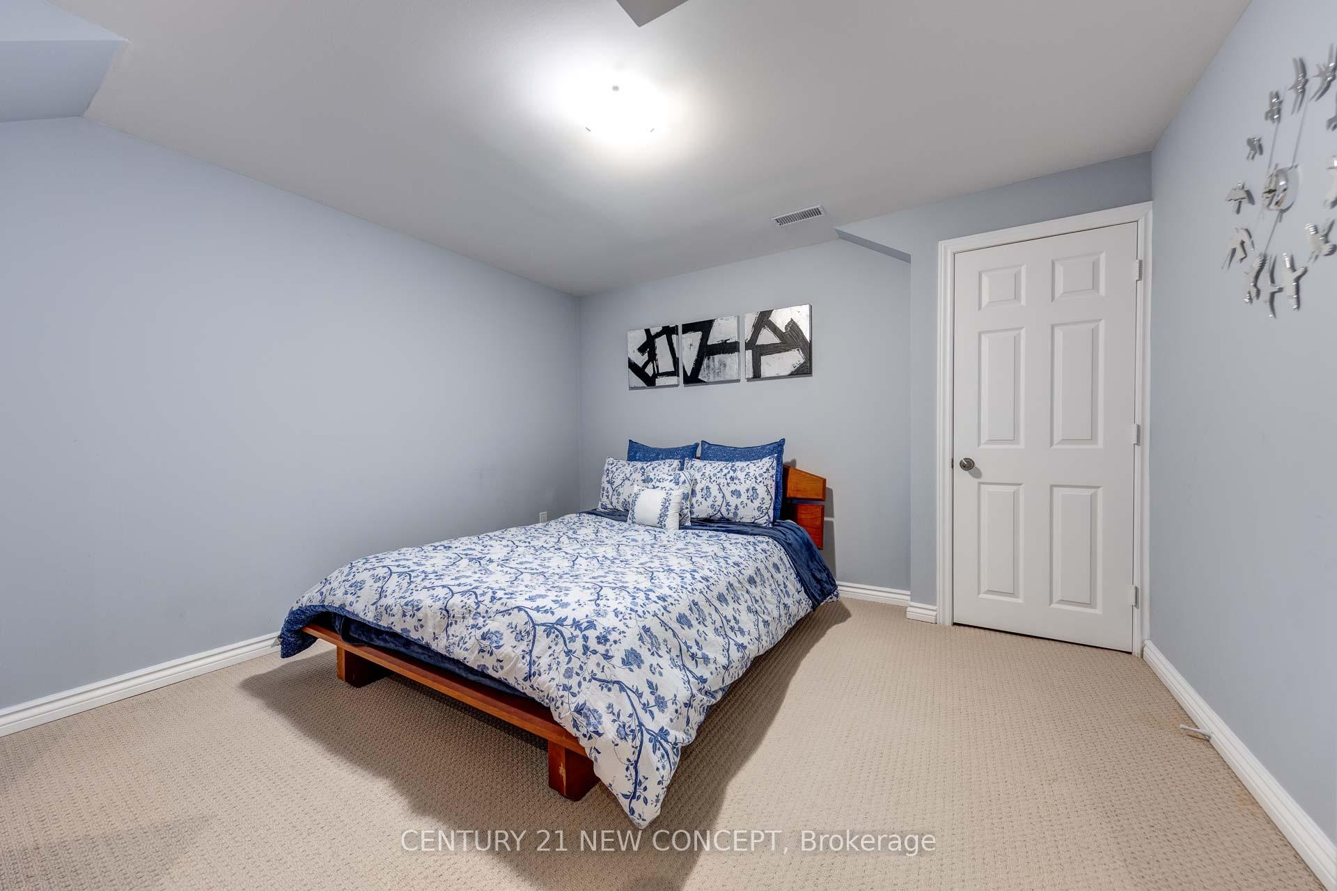 Photo 27 of 23 Ballymore Drive, Aurora, Bayview Wellington — HOMEH
