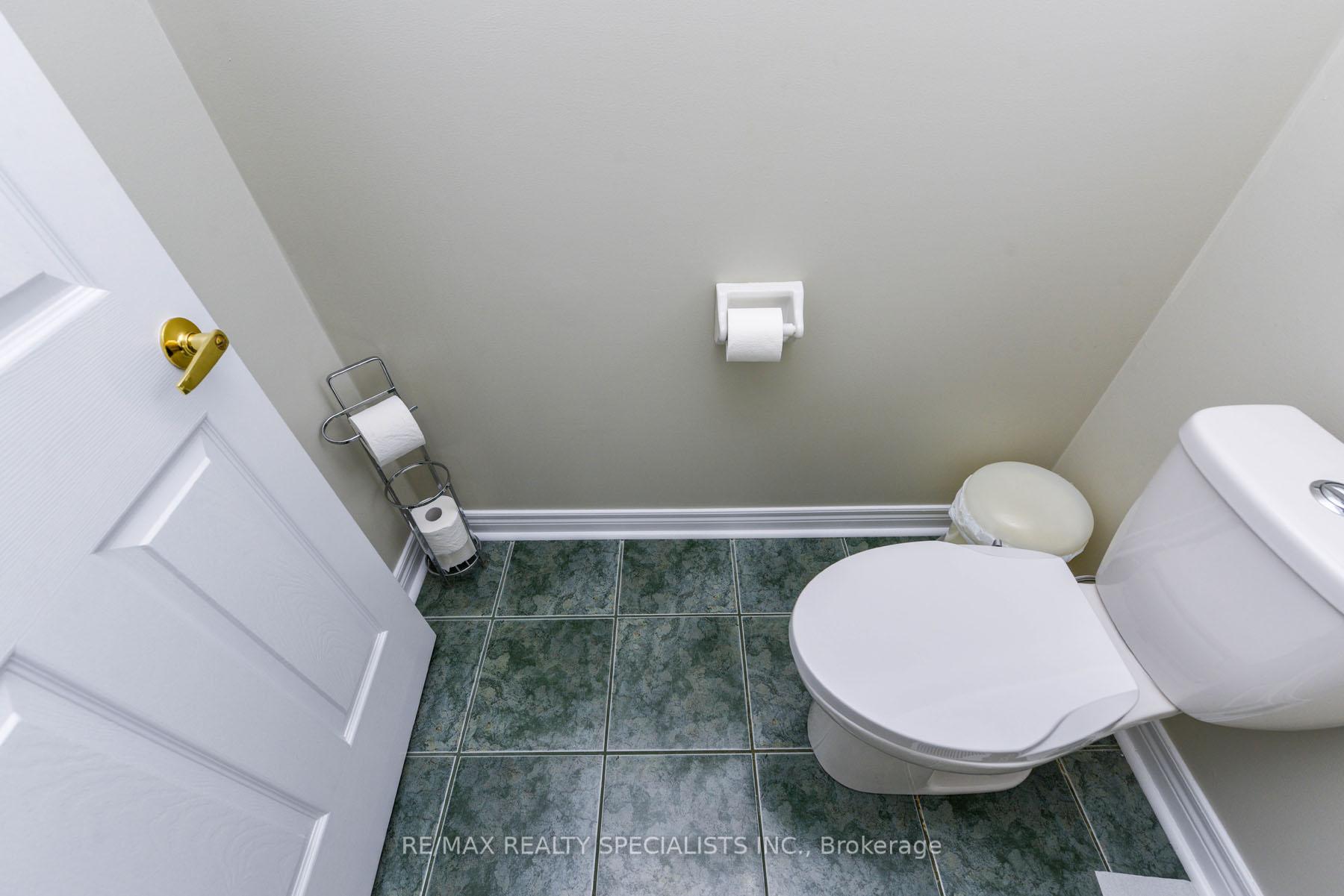 Photo 49 of 73 Colonel Bertram Road W, Brampton, Snelgrove — HOMEH