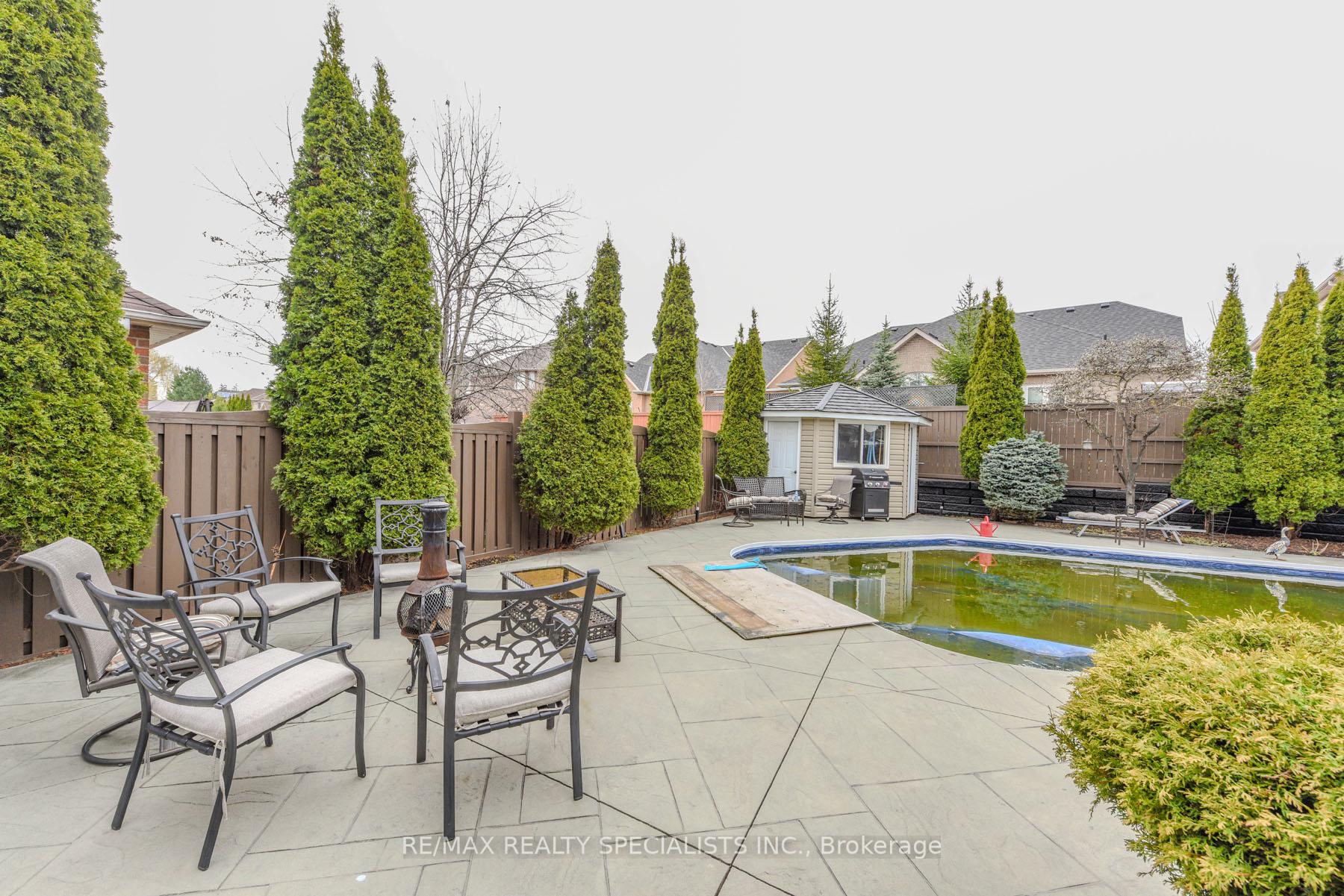 Photo 46 of 73 Colonel Bertram Road W, Brampton, Snelgrove — HOMEH