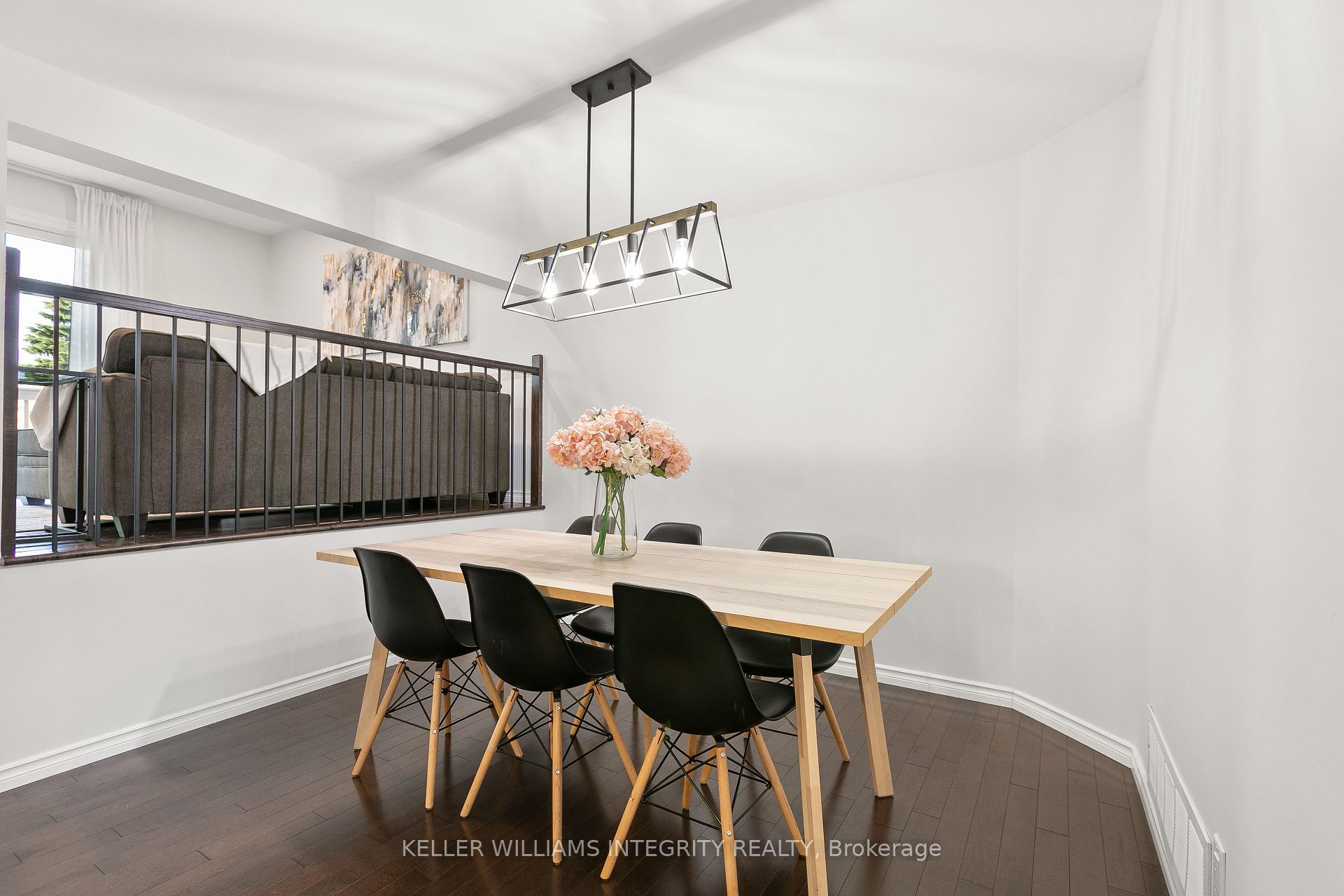 Photo 9 of 717 Brome Crescent, Ottawa, Fallingbrook/Ridgemount — HOMEH