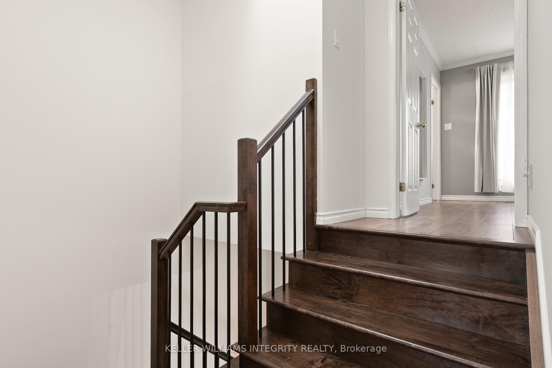 Photo 17 of 717 Brome Crescent, Ottawa, Fallingbrook/Ridgemount — HOMEH