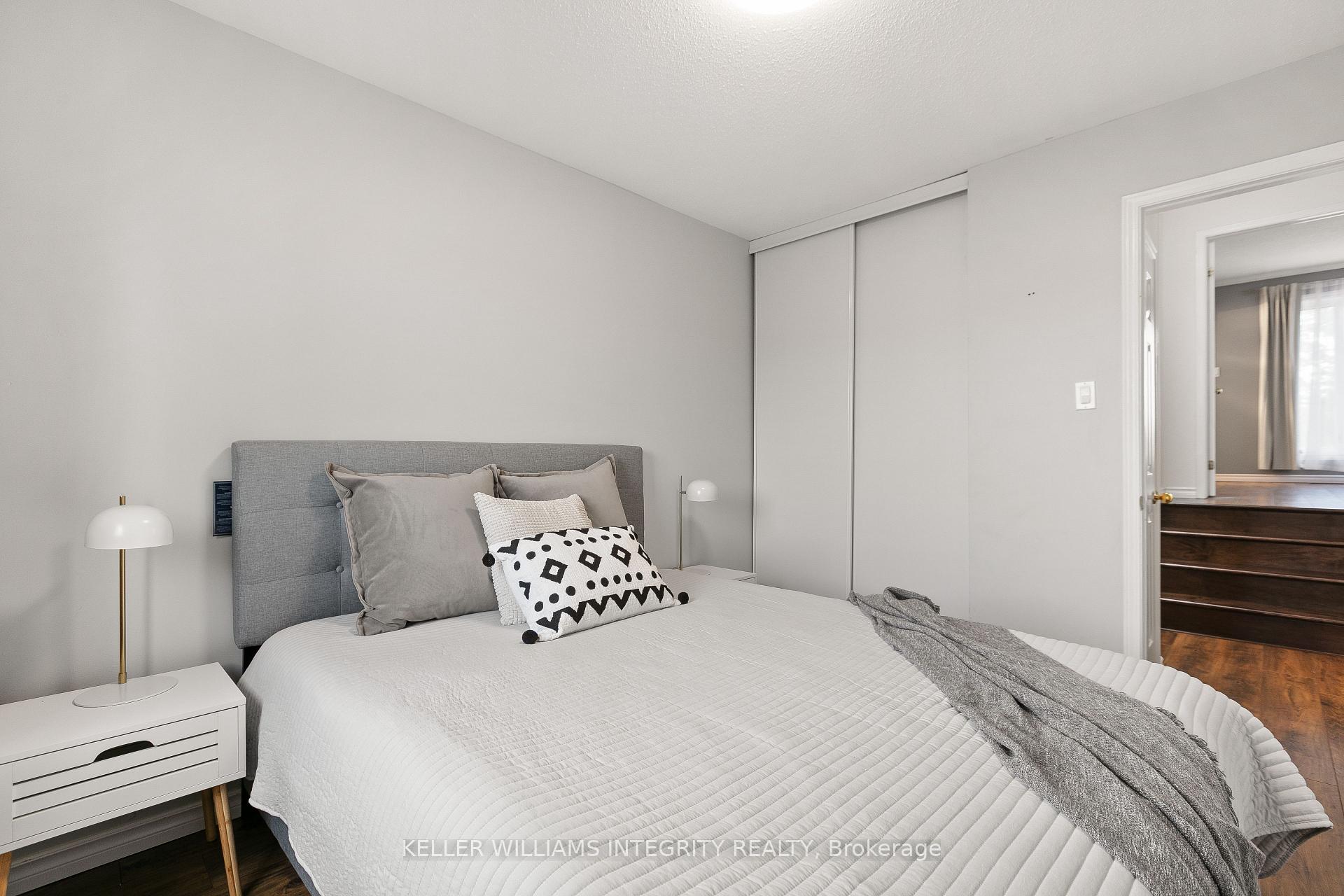 Photo 19 of 717 Brome Crescent, Ottawa, Fallingbrook/Ridgemount — HOMEH