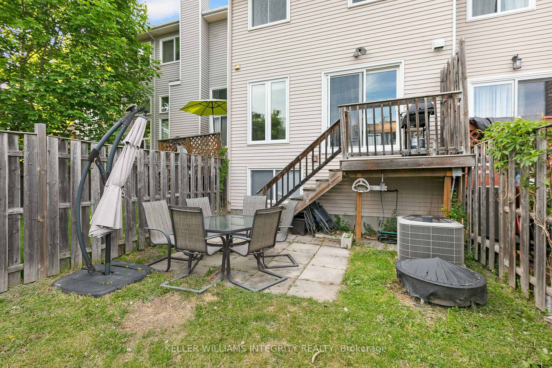 Photo 36 of 717 Brome Crescent, Ottawa, Fallingbrook/Ridgemount — HOMEH