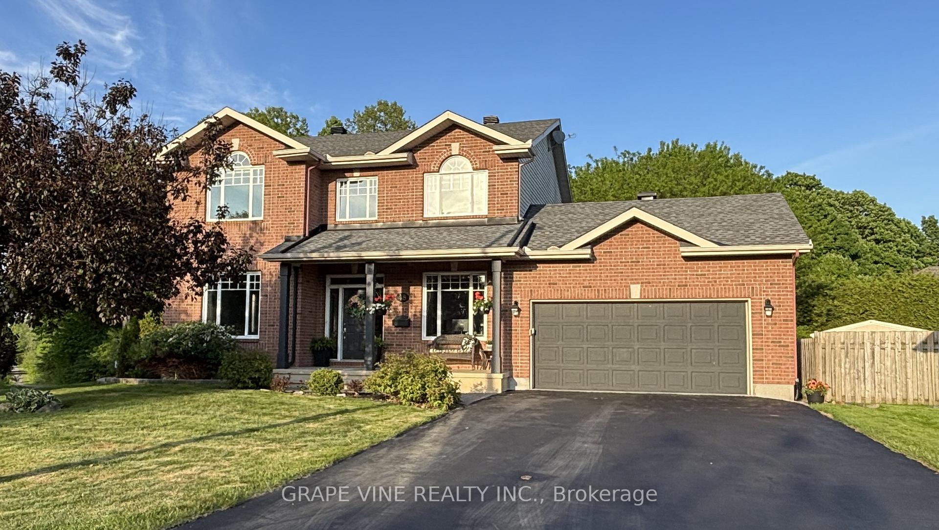 Photo 1 of 48 Cinnabar Way, Ottawa, Stittsville (Central) — HOMEH