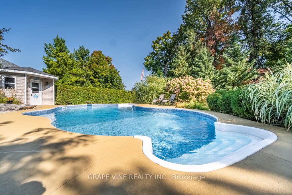 Photo 2 of 48 Cinnabar Way, Ottawa, Stittsville (Central) — HOMEH