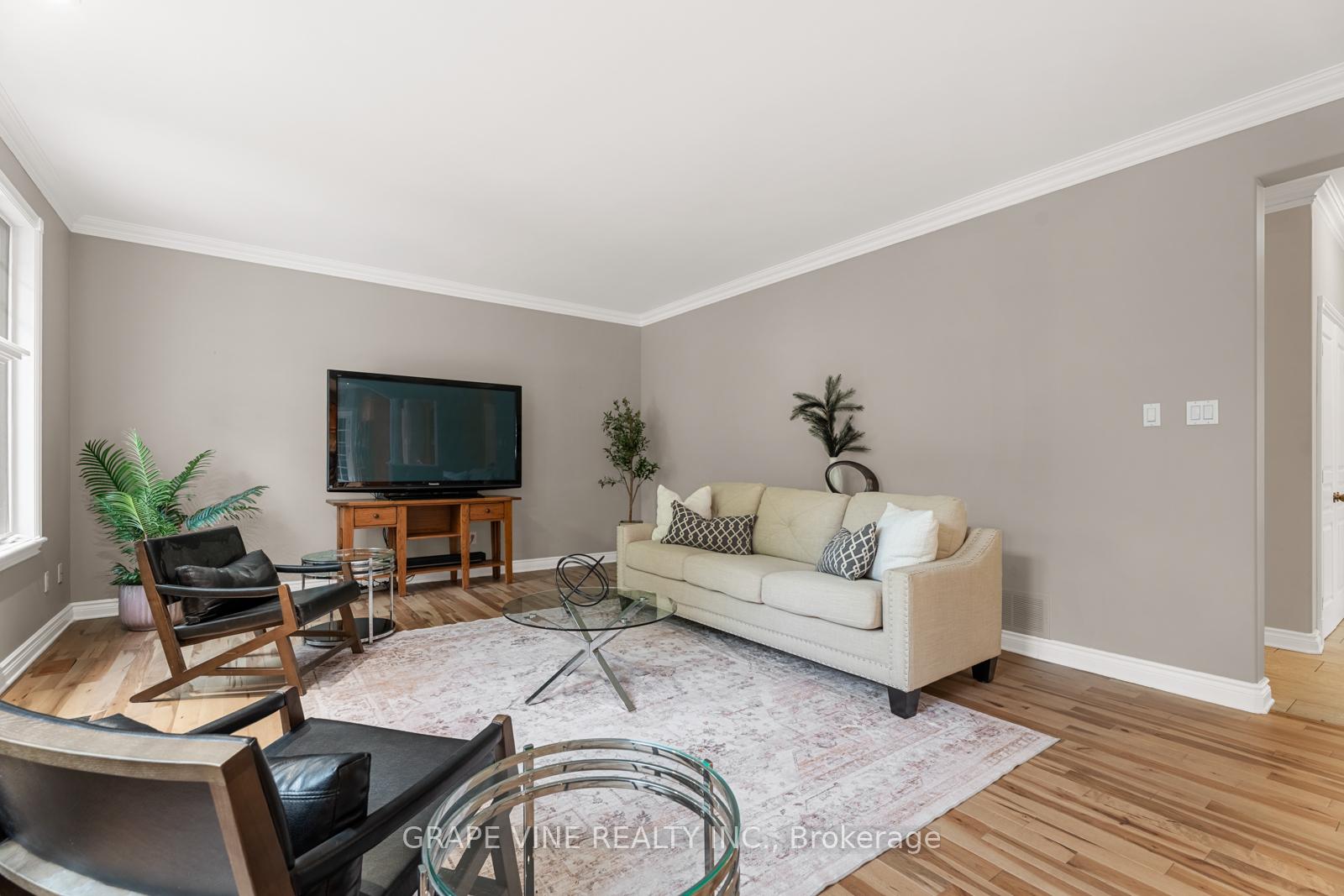 Photo 32 of 48 Cinnabar Way, Ottawa, Stittsville (Central) — HOMEH